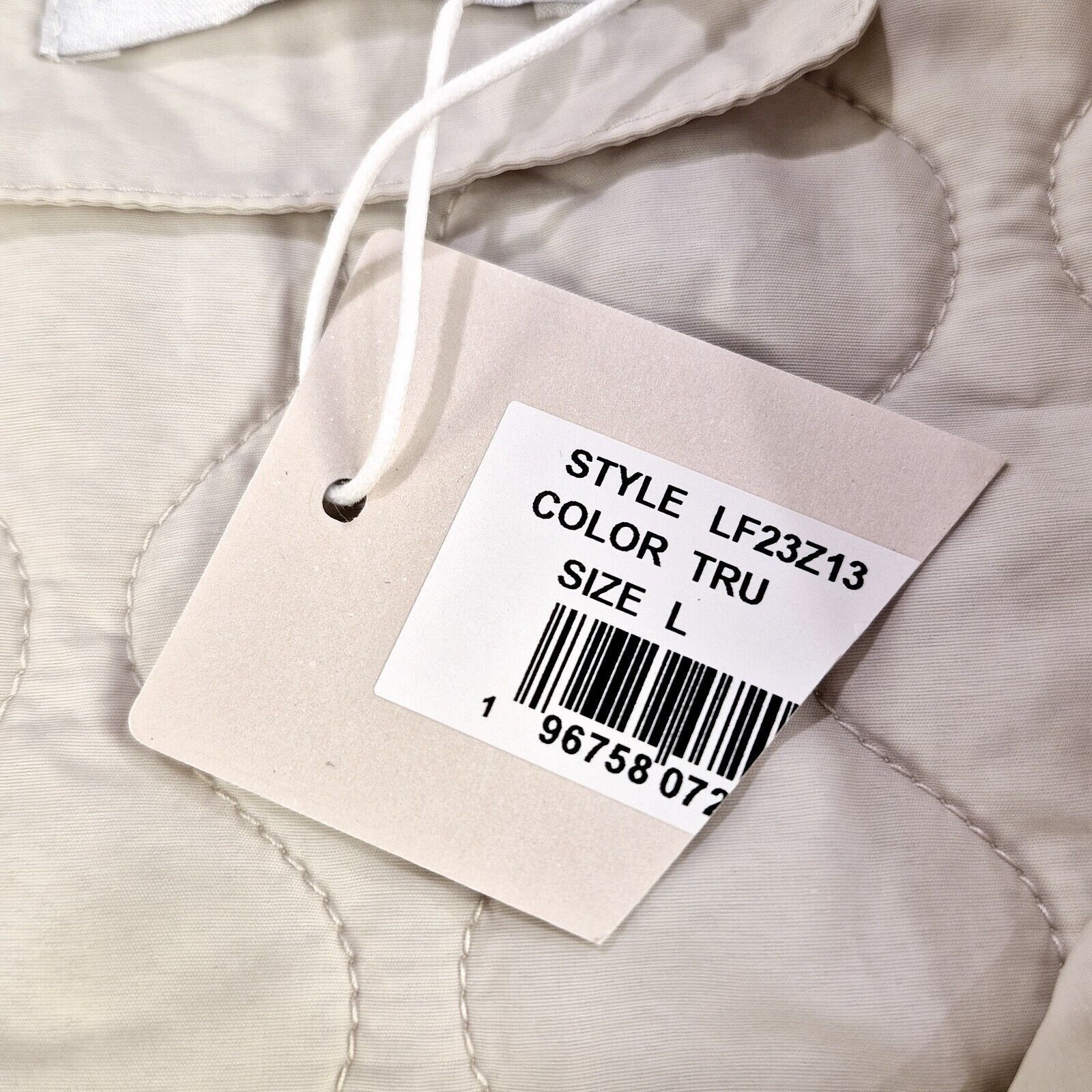 Peter Millar Peter Millar Addison Women's Quilted Vest Size L Beige NWT Size L / US 10 / IT 46 - 13 Thumbnail