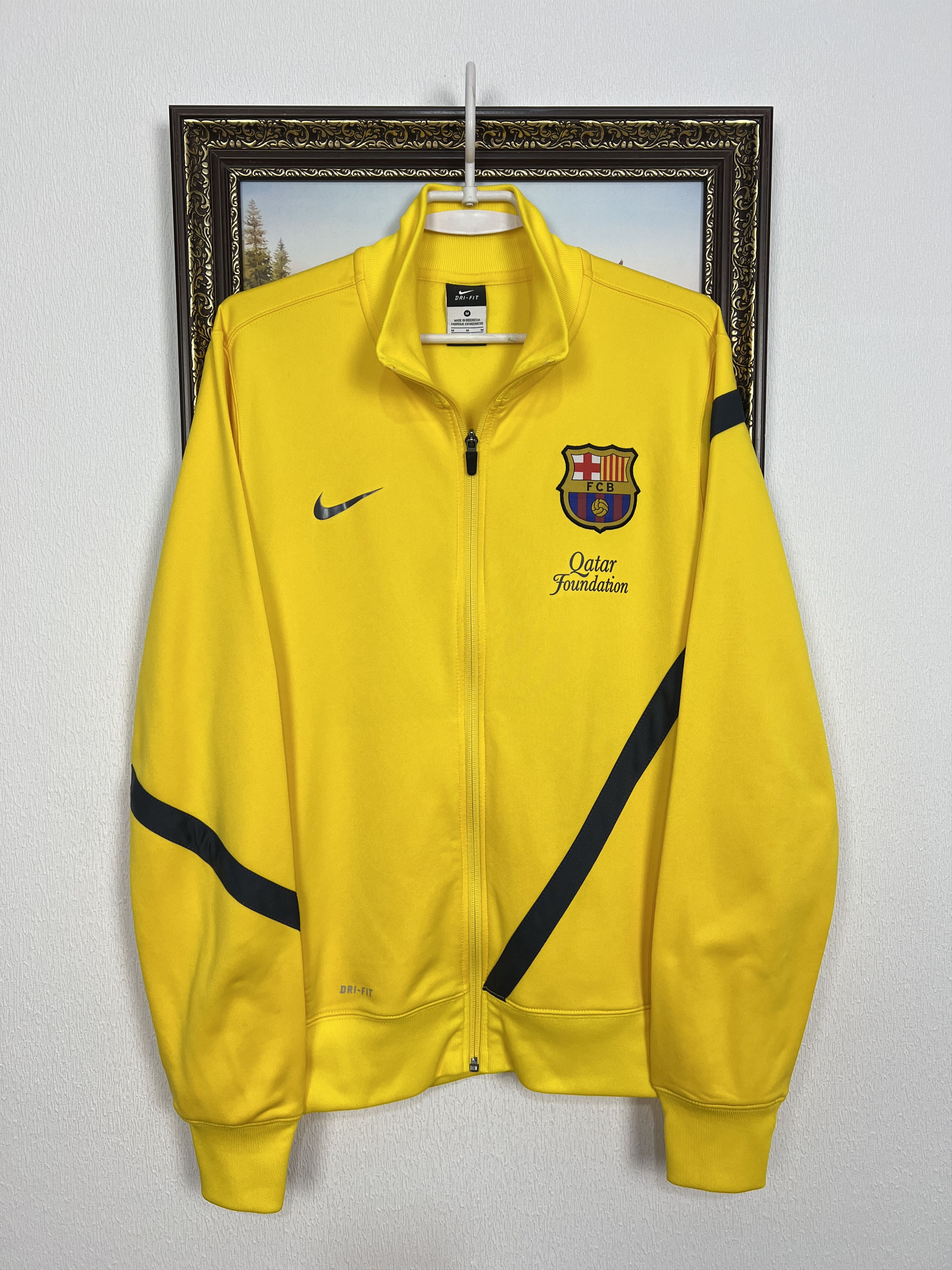 Nike Vintage Nike Barcelona Football Jacket Soccer Track Top Rare Size US M / EU 48-50 / 2 - 1 Thumbnail
