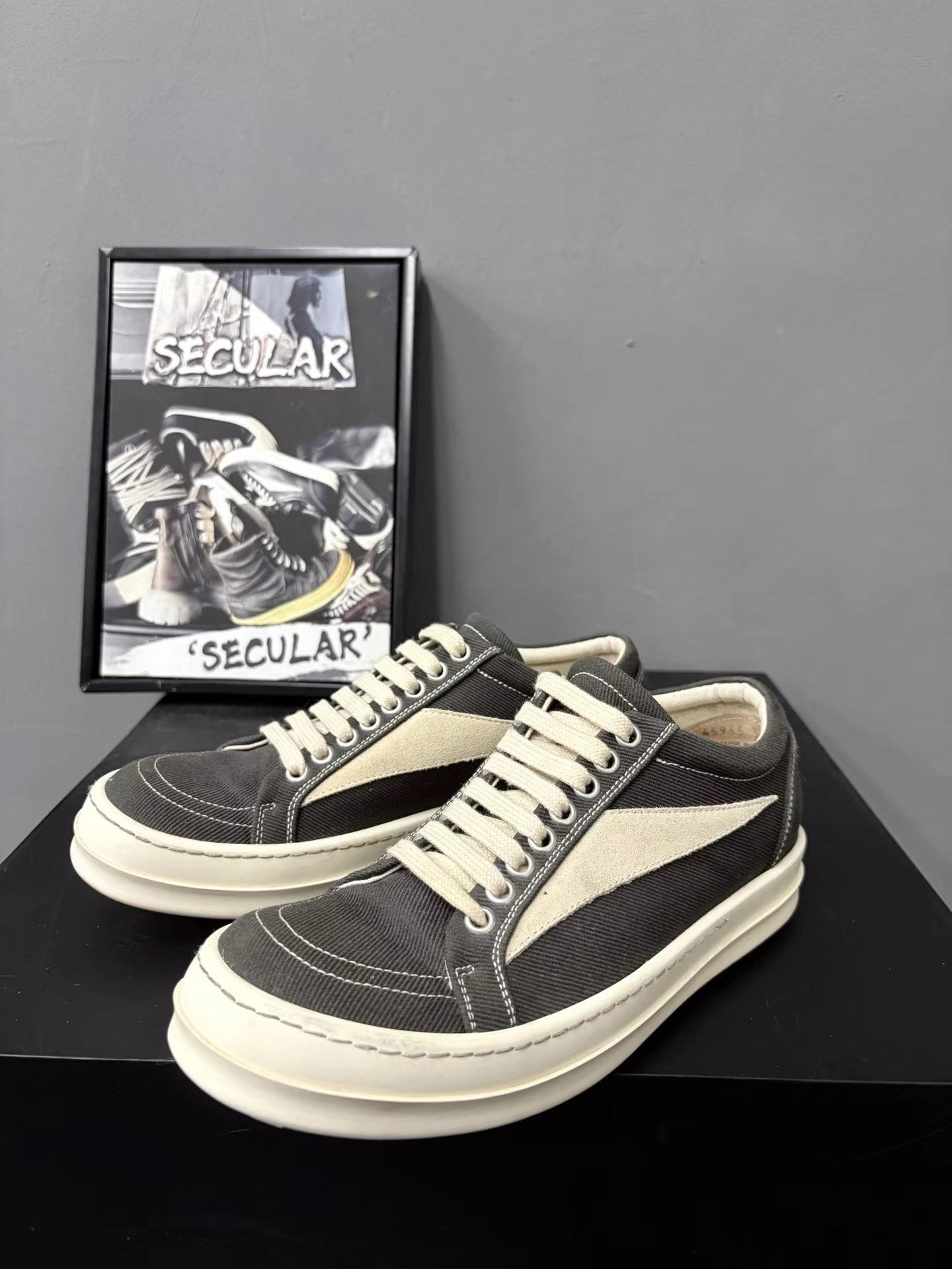 Rick Owens RickOwens Drkshdw Canvas Grey Low-Top Sneakers K34 Size US 8 / EU 41 - 1 Thumbnail