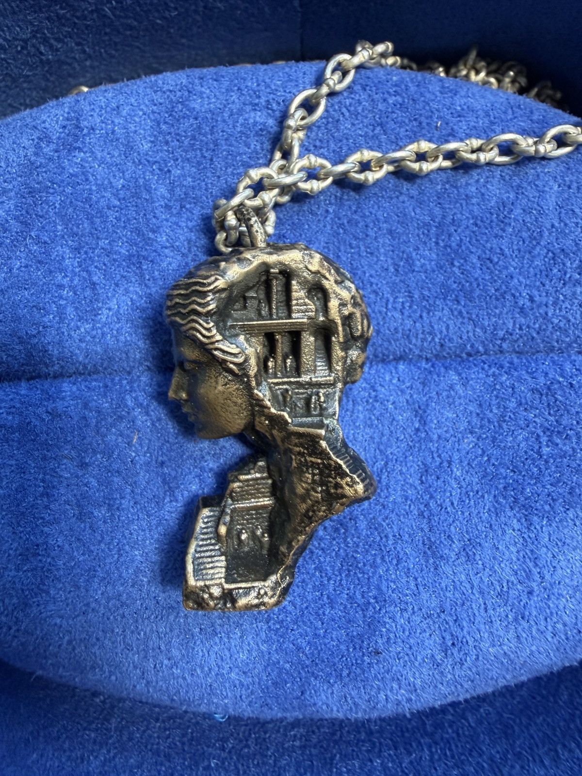 Daniel Arsham Arsham Editions Labryinth Pendant Size ONE SIZE - 1 Thumbnail