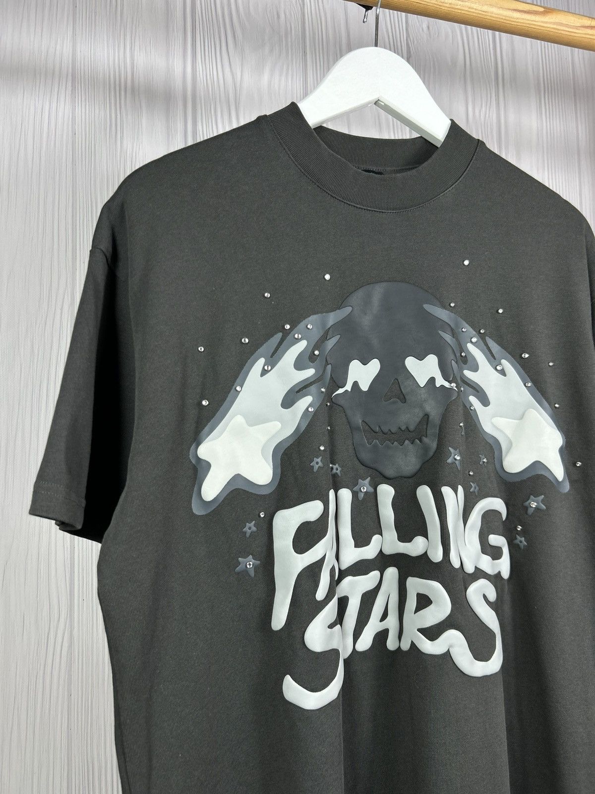 Broken Planet Broken Planet Falling Stars Soot Black T-Shirt Size M Size US M / EU 48-50 / 2 - 2 Thumbnail
