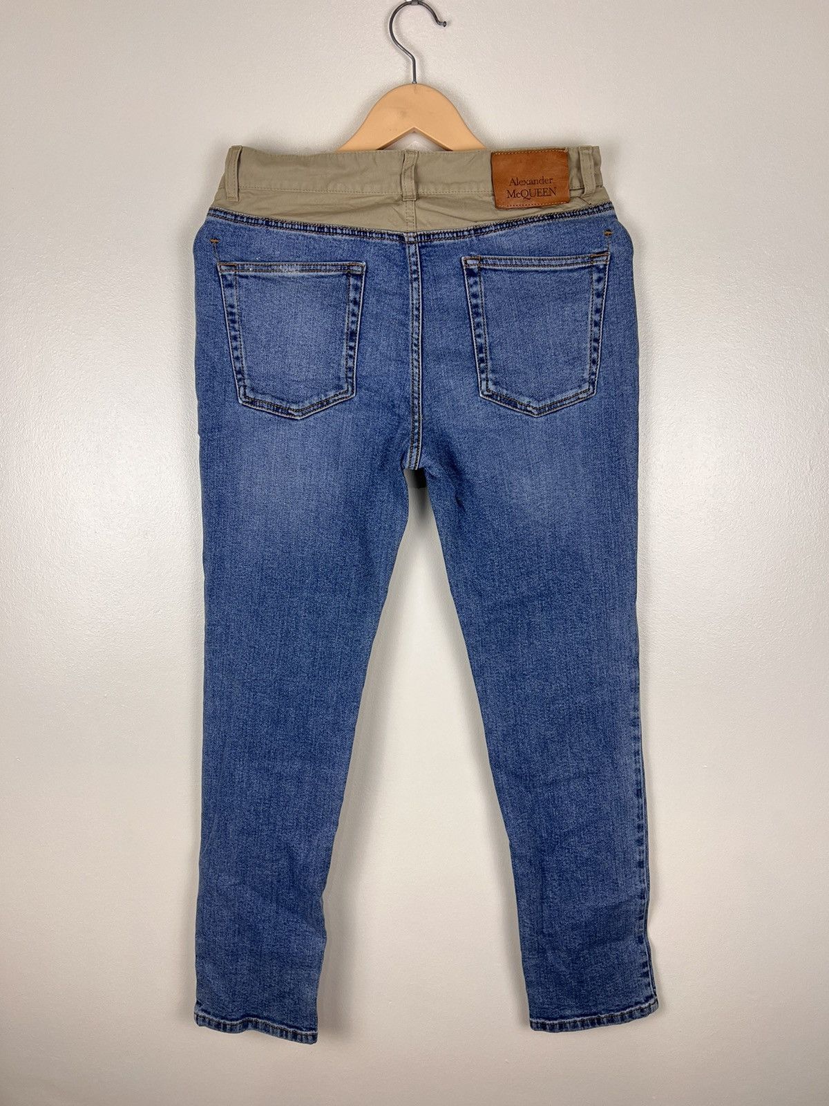Alexander McQueen ALEXANDER MCQUEEN 2020 STRETCH JEANS Size 28" / US 6 / IT 42 - 2 Thumbnail