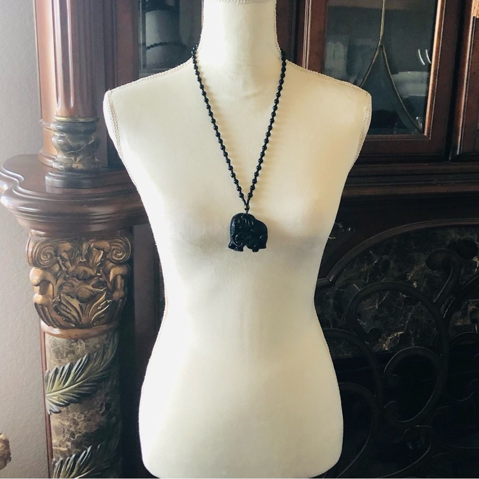 Handmade Hand crafted black chalcedony elephant stone necklace Size ONE SIZE - 7 Thumbnail