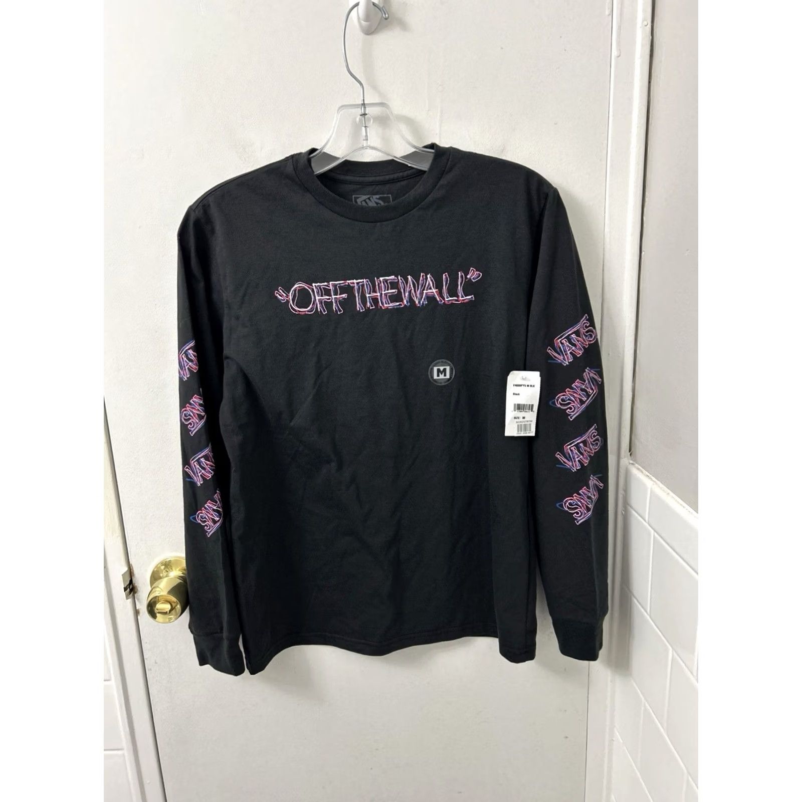 Vans Vans Off The Wall Shirt Womens Medium Black Pink Blue Long Sleeve NWT Crew Neck Graphic Size M / US 6-8 / IT 42-44 - 2 Thumbnail