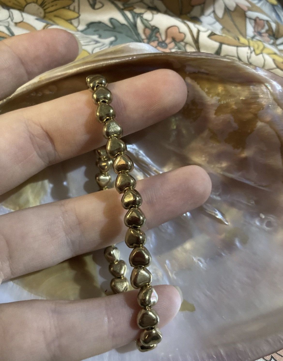 Other Gold coloured heart shaped bracelet Size ONE SIZE - 2 Thumbnail