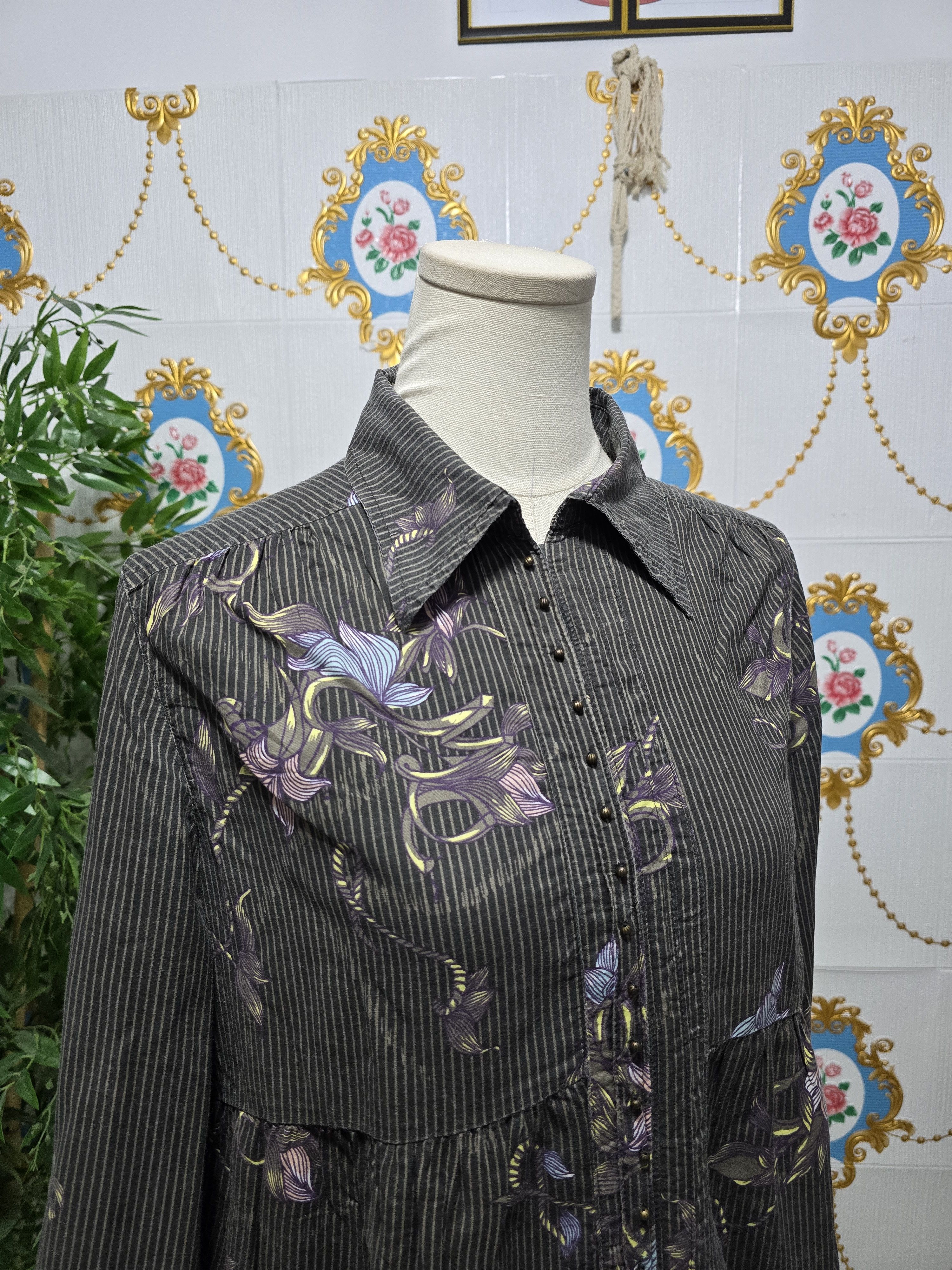 Diesel DIESEL vintage Shirt women xl , in EXCELLENT CONDITION Size XL / US 12-14 / IT 48-50 - 10 Thumbnail