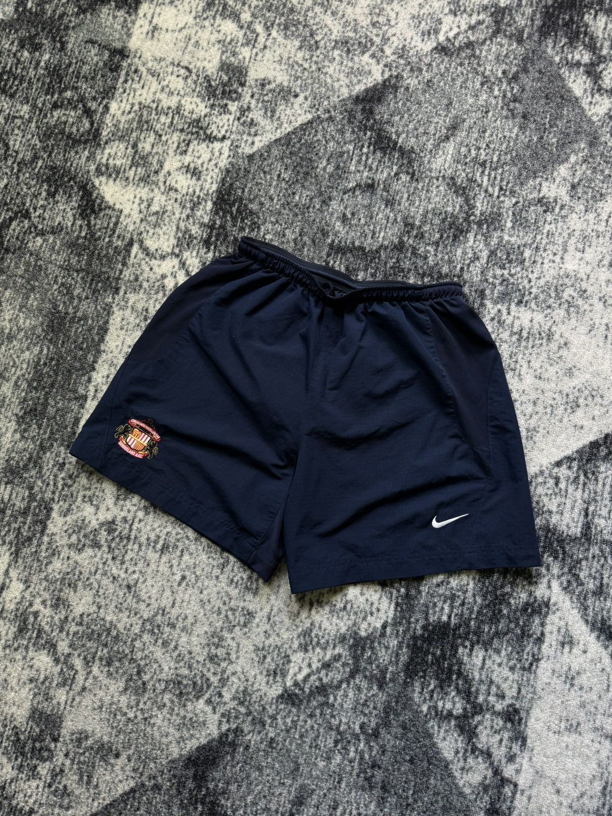 Nike × Vintage Sunderland Training Football Soccer Shorts Nike Polyester Size US 32 / EU 48 - 1 Thumbnail