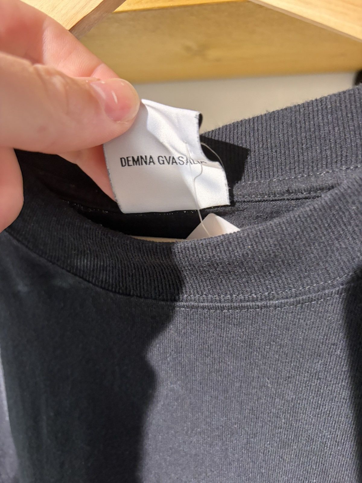 Vetements Vetements Label T Shirt Large Size US L / EU 52-54 / 3 - 3 Thumbnail