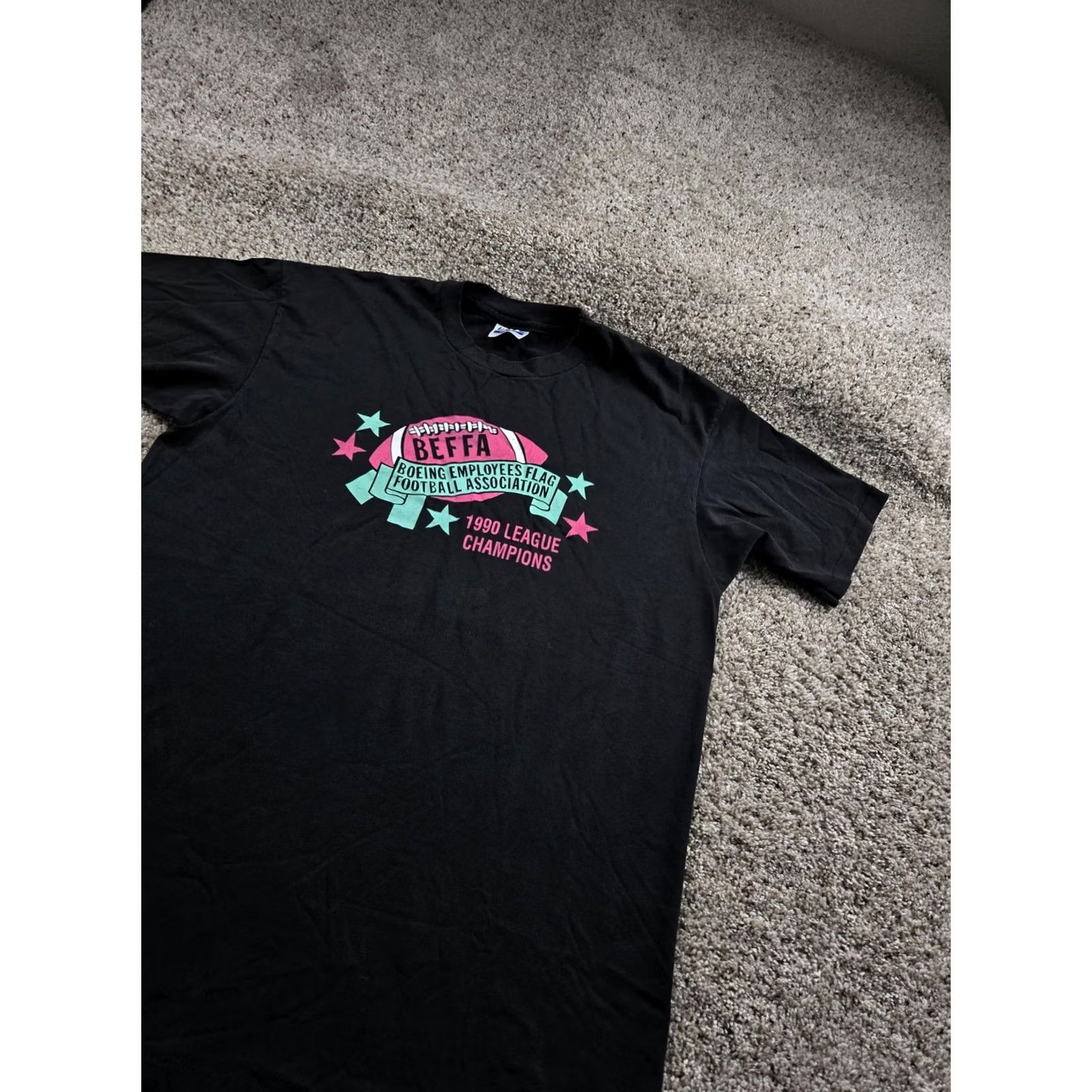 Hanes VINTAGE BEFFA Boeing Employee Flag Football T Shirt Mens XL Black 1990 Champions Size US XL / EU 56 / 4 - 3 Thumbnail