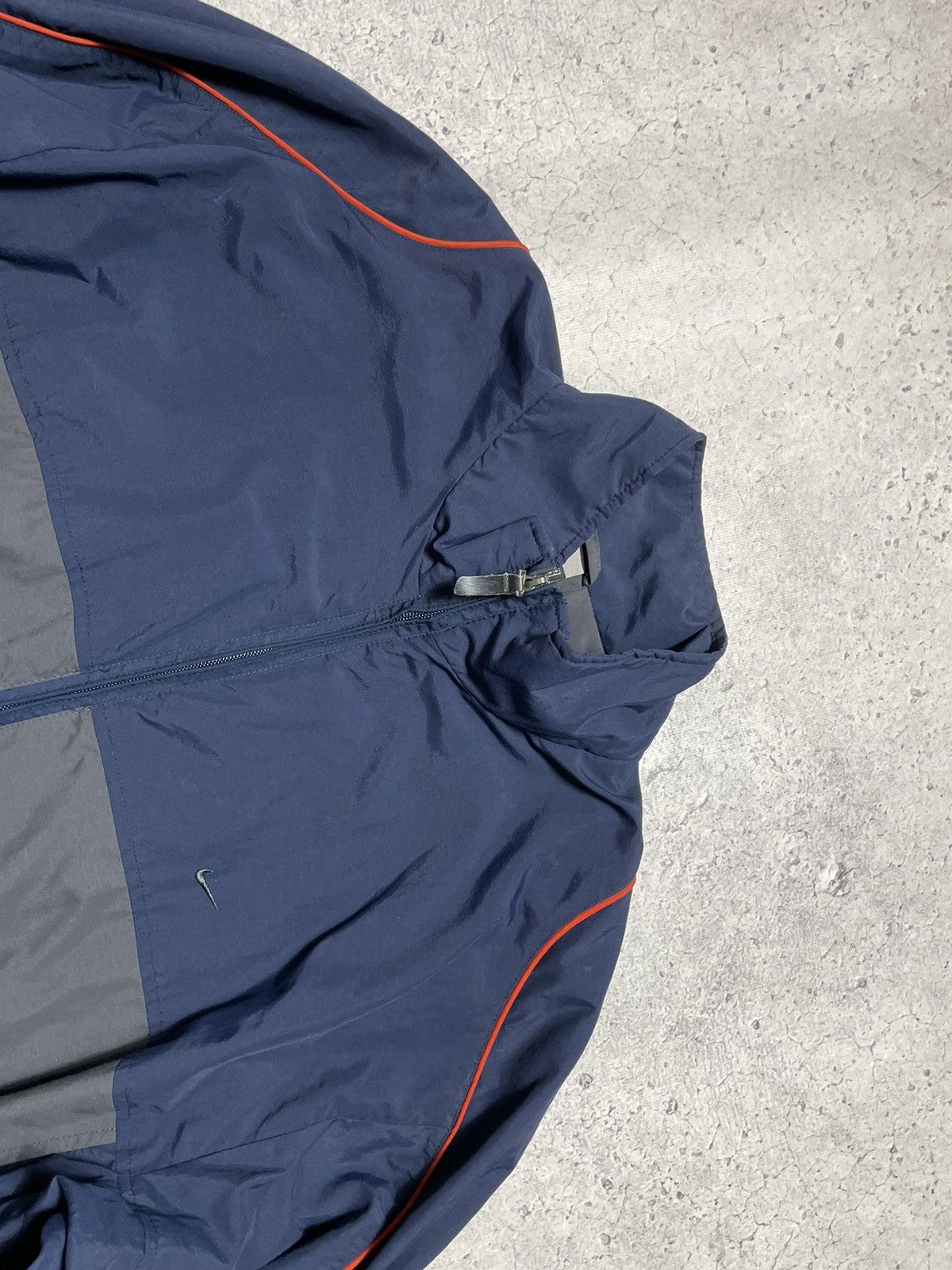 Nike × Vintage Vintage Nylon Windbreaker Jacket Nike Drill Swoosh Y2K Size US XL / EU 56 / 4 - 6 Thumbnail