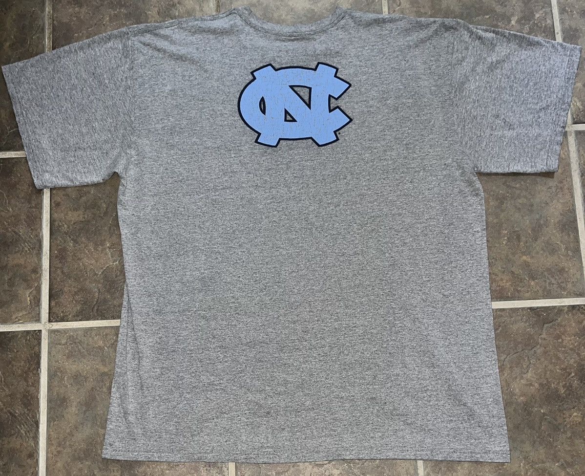 NCAA VINTAGE NIKE UNC TAR HEELS FOOTBALL Size US XXL / EU 58 / 5 - 1 Thumbnail