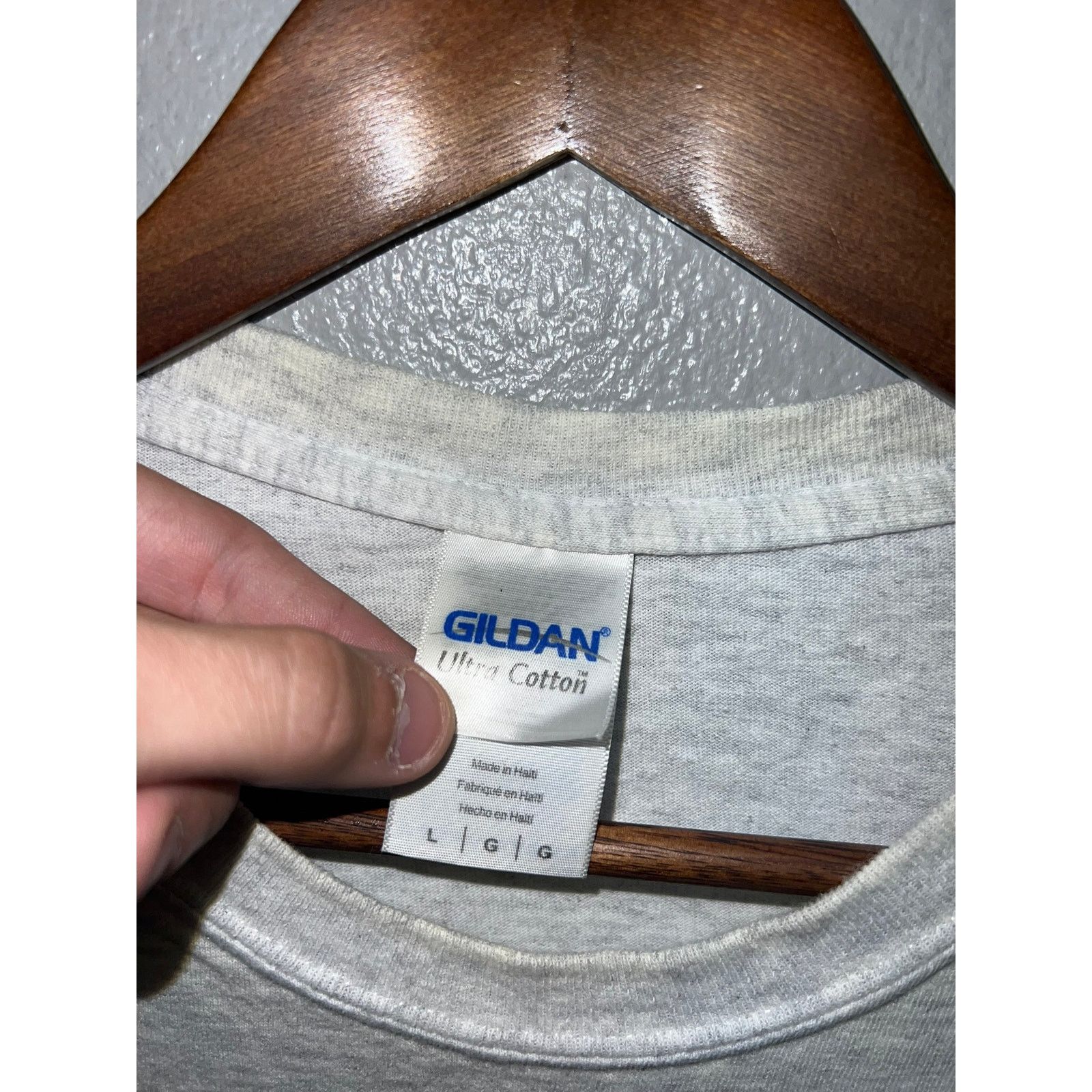 Gildan Vintage Tsunami Shirt Entering Hazard Zone Gray Tee Large Size US L / EU 52-54 / 3 - 5 Thumbnail