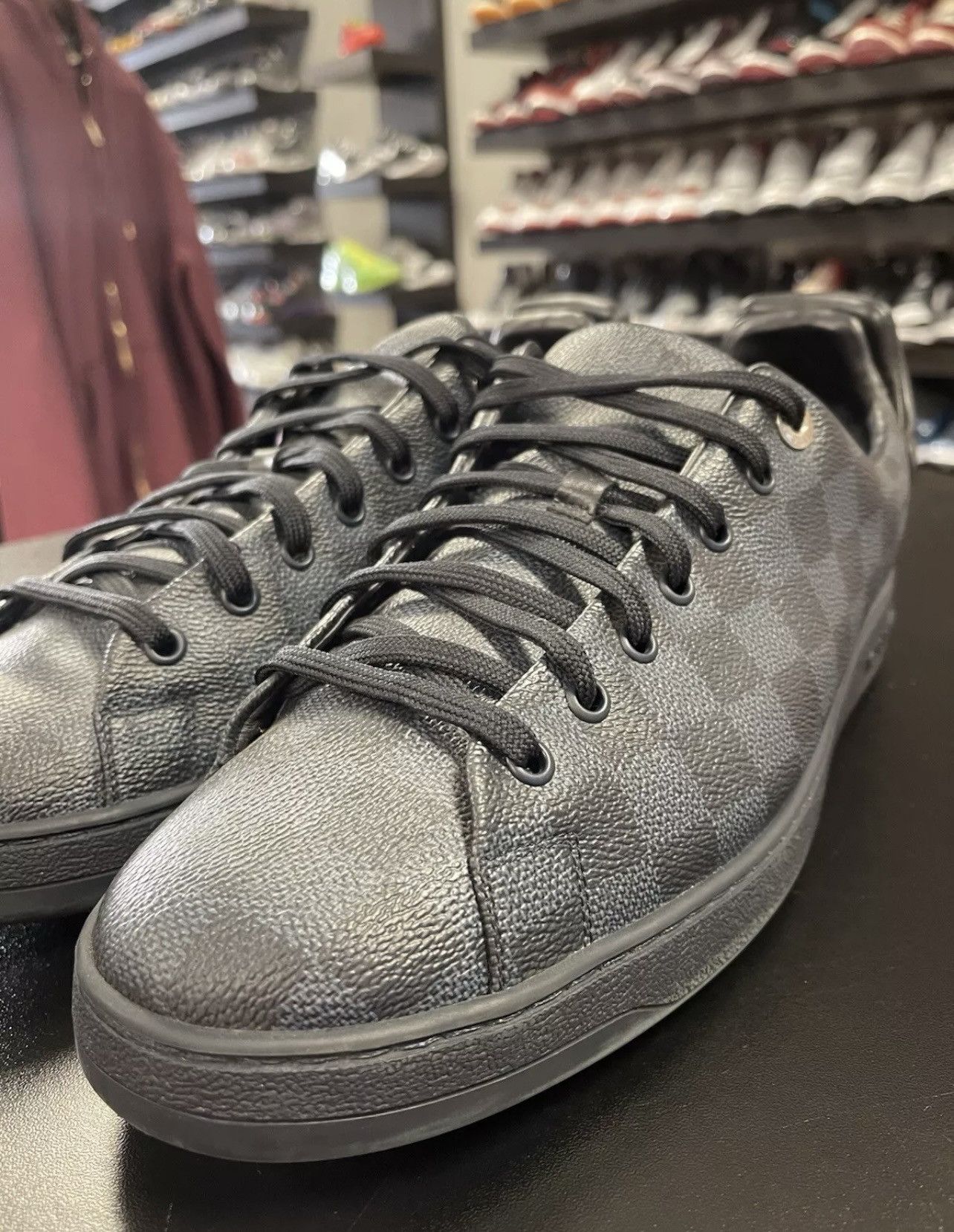 Louis Vuitton Size 10.5LV/11.5US - Louis Vuitton Damier FrontLow Canvas Size US 11.5 / EU 44-45 - 5 Thumbnail