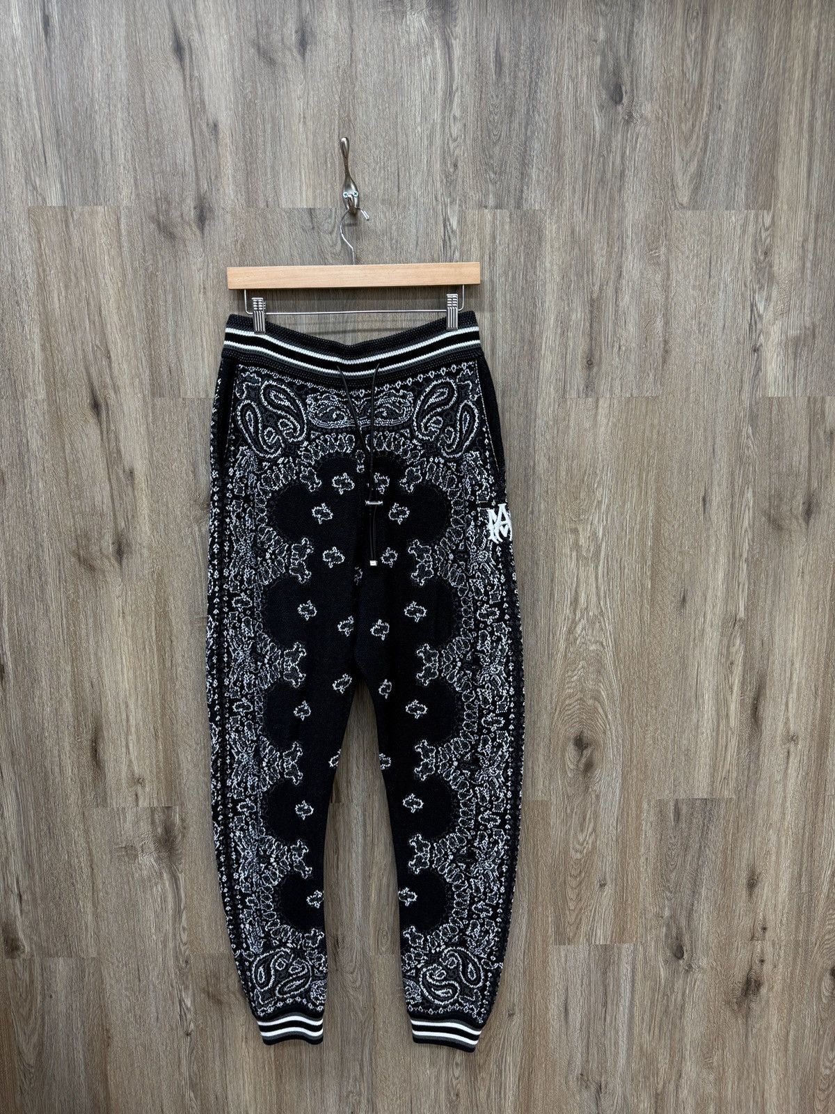 Amiri Amiri Black Bandana Sweatpants Size US 32 / EU 48 - 1 Thumbnail