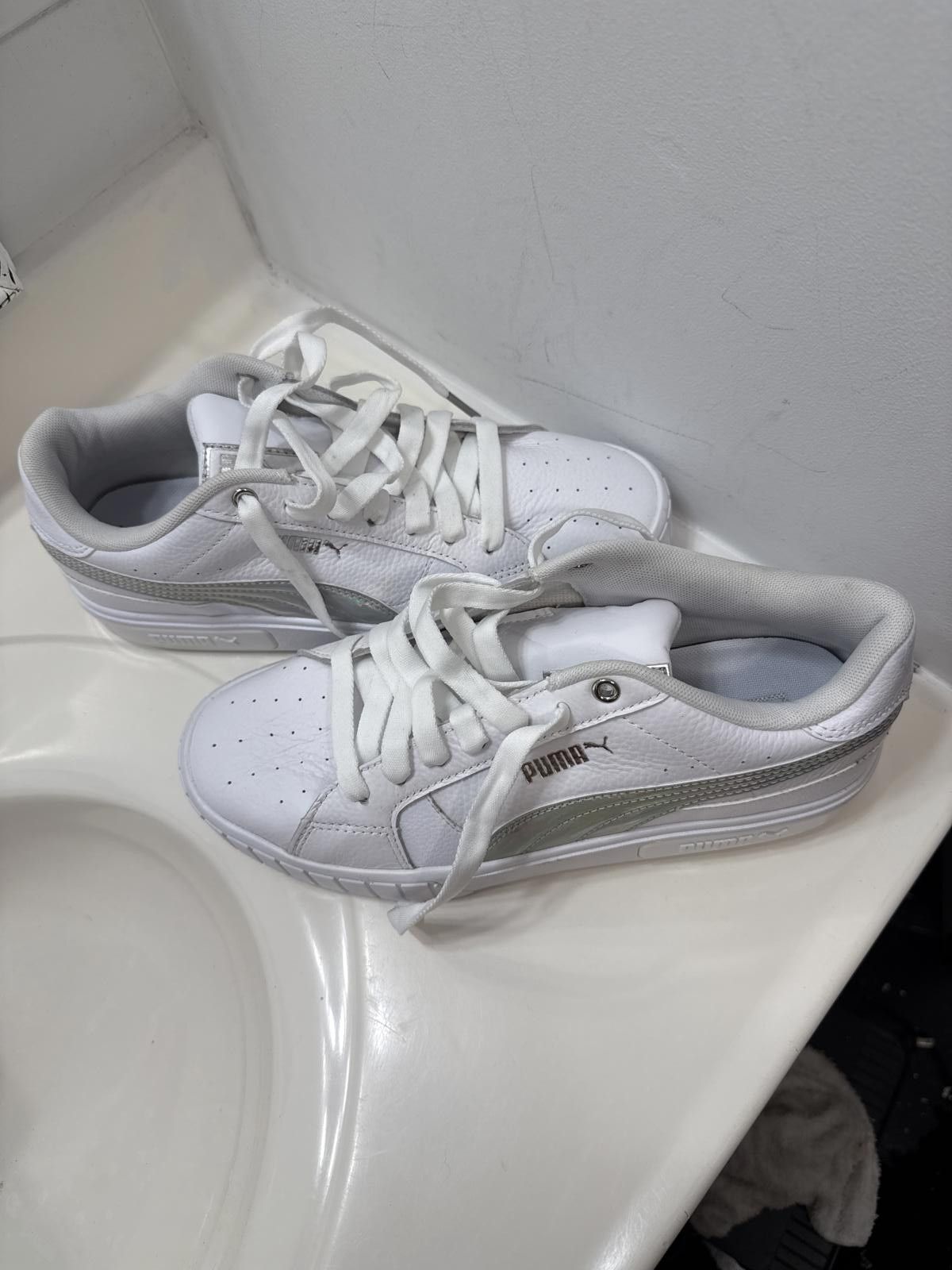 Puma Puma Women's White Sneakers with Holographic Detail Size US 7.5 / IT 37.5 - 3 Thumbnail