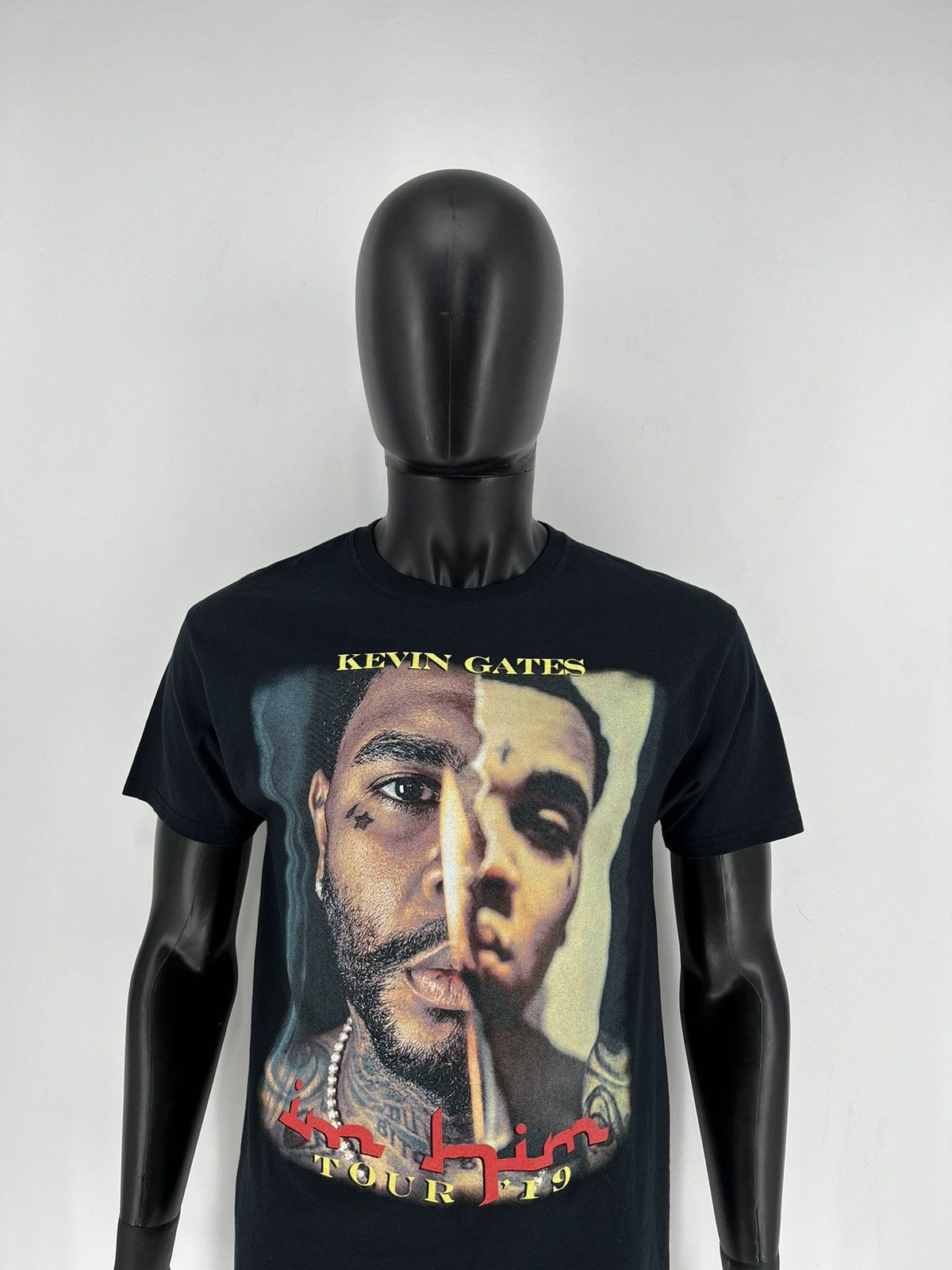 Band Tees Vintage Kevin Gates 2019 Tour Rap Tee Black Shirt Size M Size US M / EU 48-50 / 2 - 1 Thumbnail