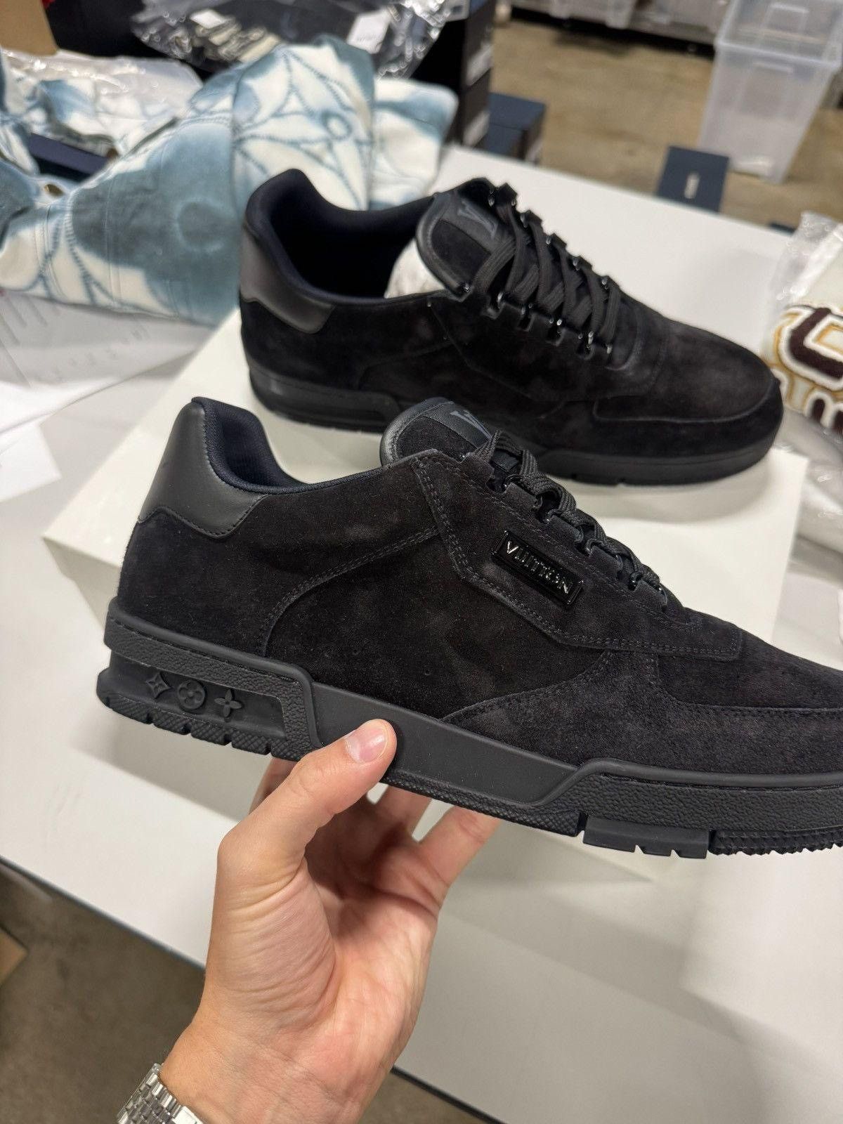 Louis Vuitton Louis Vuitton Uniform Sneakers - Black Suede. UK6. EU40 Size US 7 / EU 40 - 1 Thumbnail
