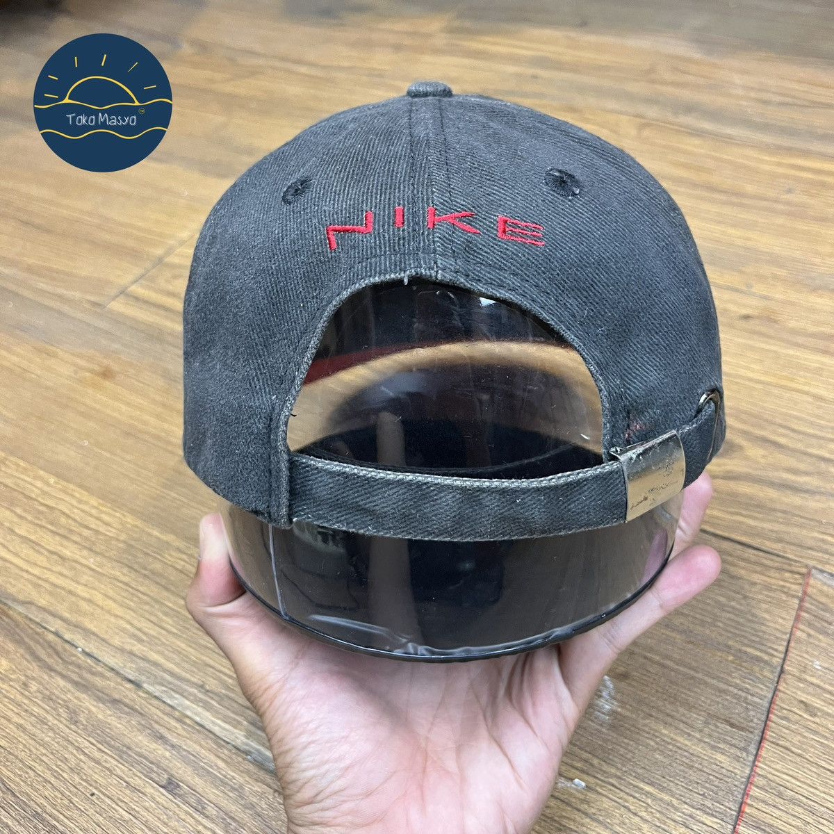Nike × Vintage Vintage Nike 1990’s Metal Swoosh Cap Red Visor - Black Size ONE SIZE - 2 Thumbnail