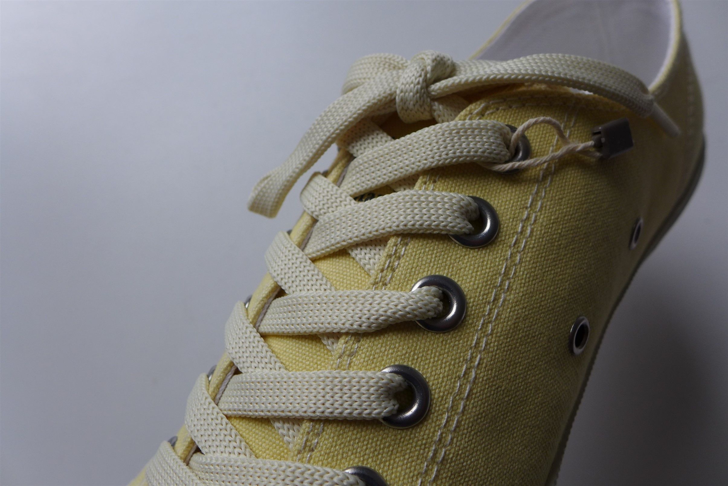Maison Margiela Margiela Tabi Low Sneakers - Yellow Cotton Canvas Size US 8 / EU 41 - 12 Thumbnail