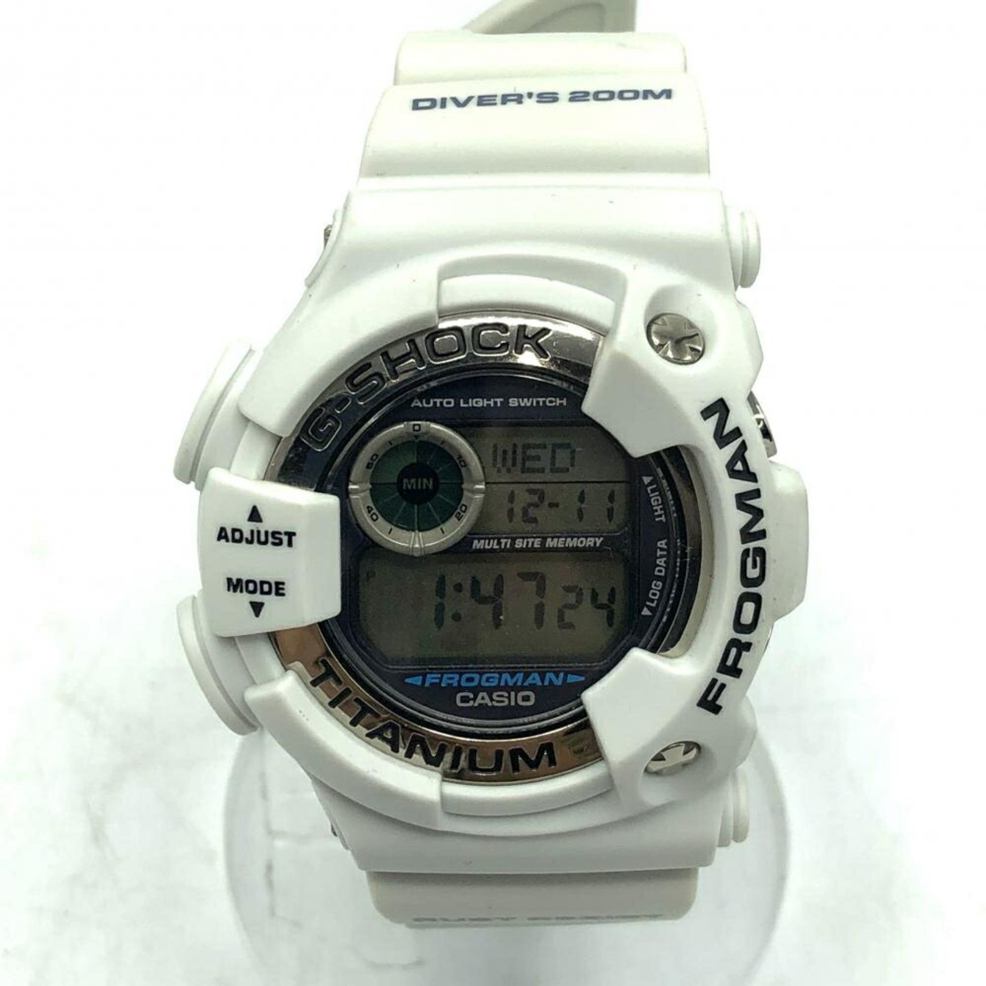 Casio Casio G-SHOCK DW-9900LG-8 FROGMAN White Watch G-Shock | Grailed