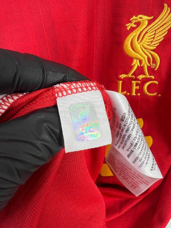 Vintage Warrior Liverpool FC 2013/14 Home Football Jersey Size XL Size US XL / EU 56 / 4 - 5 Thumbnail