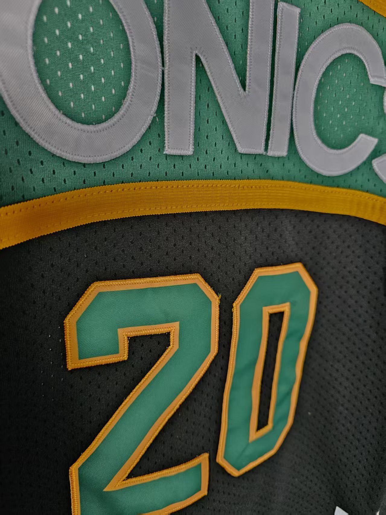 NBA Seattle Supersonics #20 Gary Payton Jersey Size US S / EU 44-46 / 1 - 4 Thumbnail