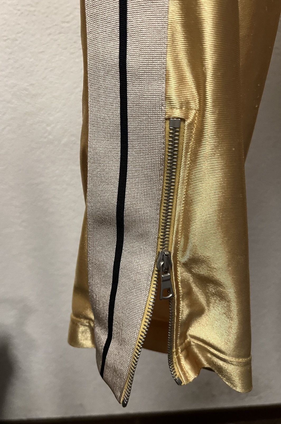 Moncler Genius × Palm Angels Moncler 8 X Palm Angels Track Pants Gold Size US 32 / EU 48 - 4 Thumbnail