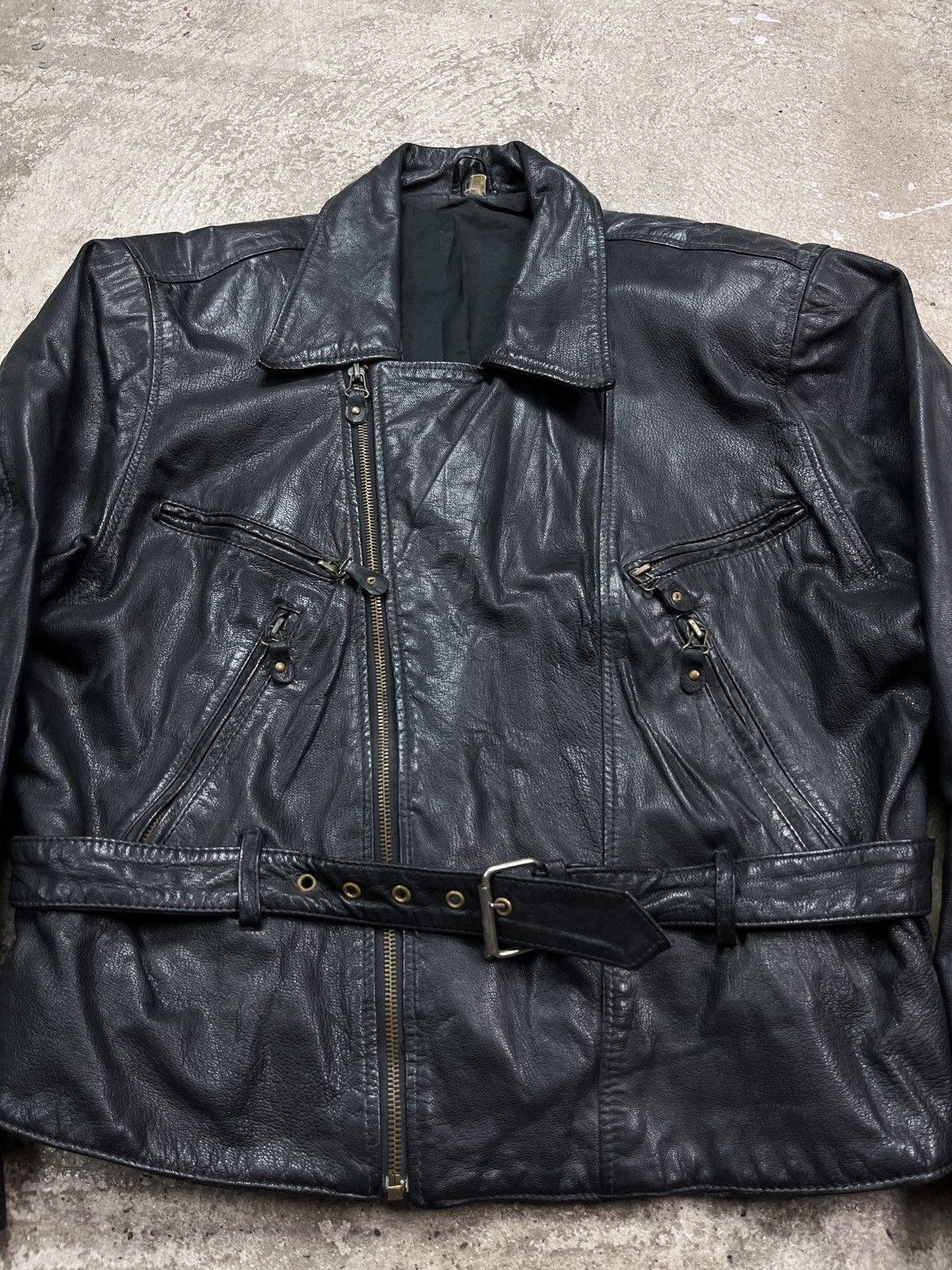 Vintage 1980s BOXY BIKER LEATHER JACKET - LOT № 2267 Size US L / EU 52-54 / 3 - 5 Thumbnail