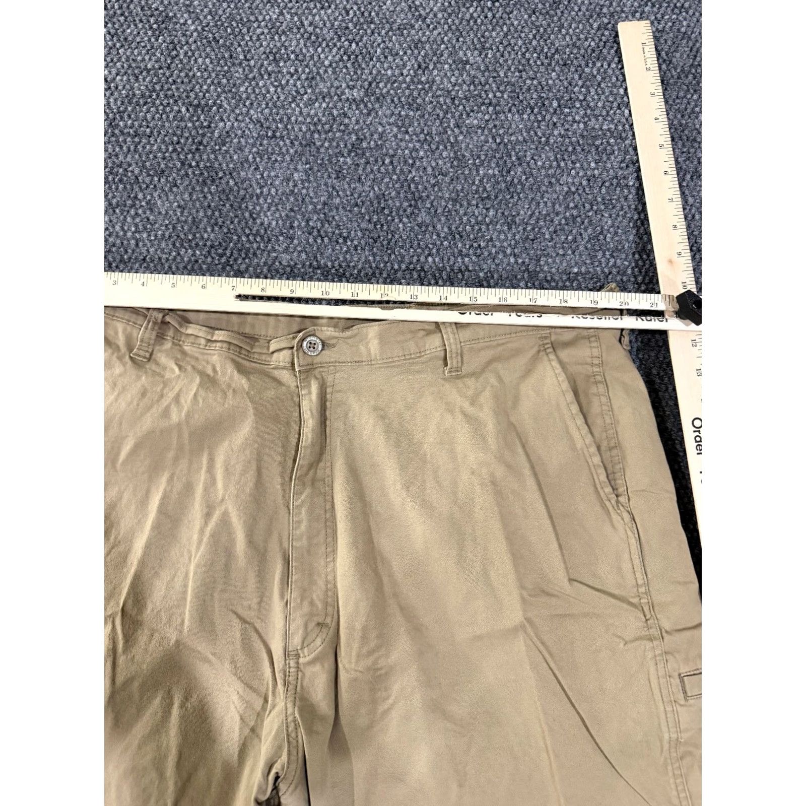 Wrangler Wrangler Cargo Shorts Mens 42 Beige Relaxed Fit Outdoor Casual Shorts Cargo Pocket Pockets 10 In Inseam Summer Spring Regular Mens Size US 42 / EU 58 - 5 Thumbnail