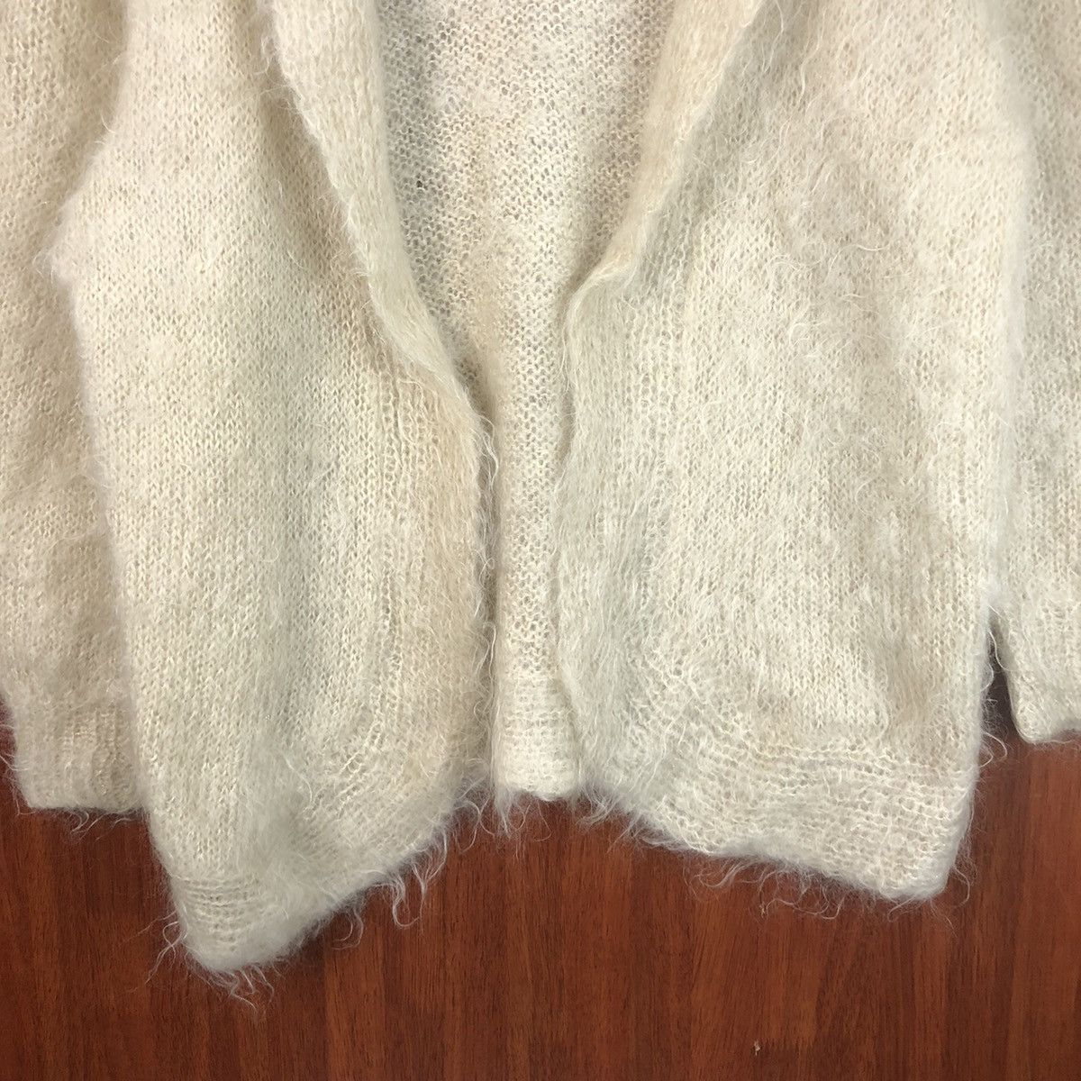 Homespun Knitwear Japan vintage mohair knitwear White cream Cardigan #7494 Size US XL / EU 56 / 4 - 6 Thumbnail