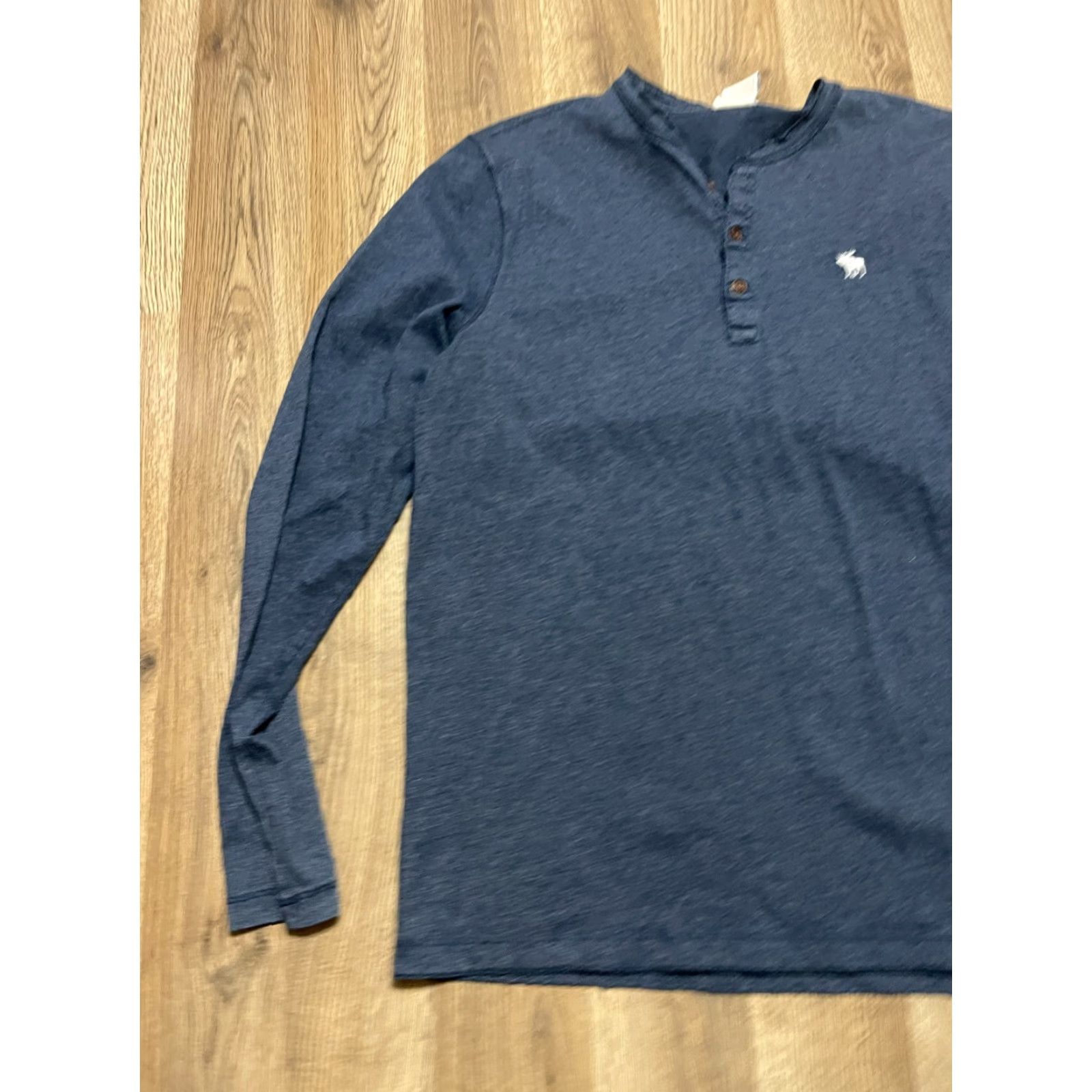 Abercrombie & Fitch Abercrombie & Fitch Shirt Men Large Blue Long Sleeve 1/4 Buttons T-Shirt Regular PullOver Casual Vintage Nein Size L / US 10 / IT 46 - 3 Thumbnail