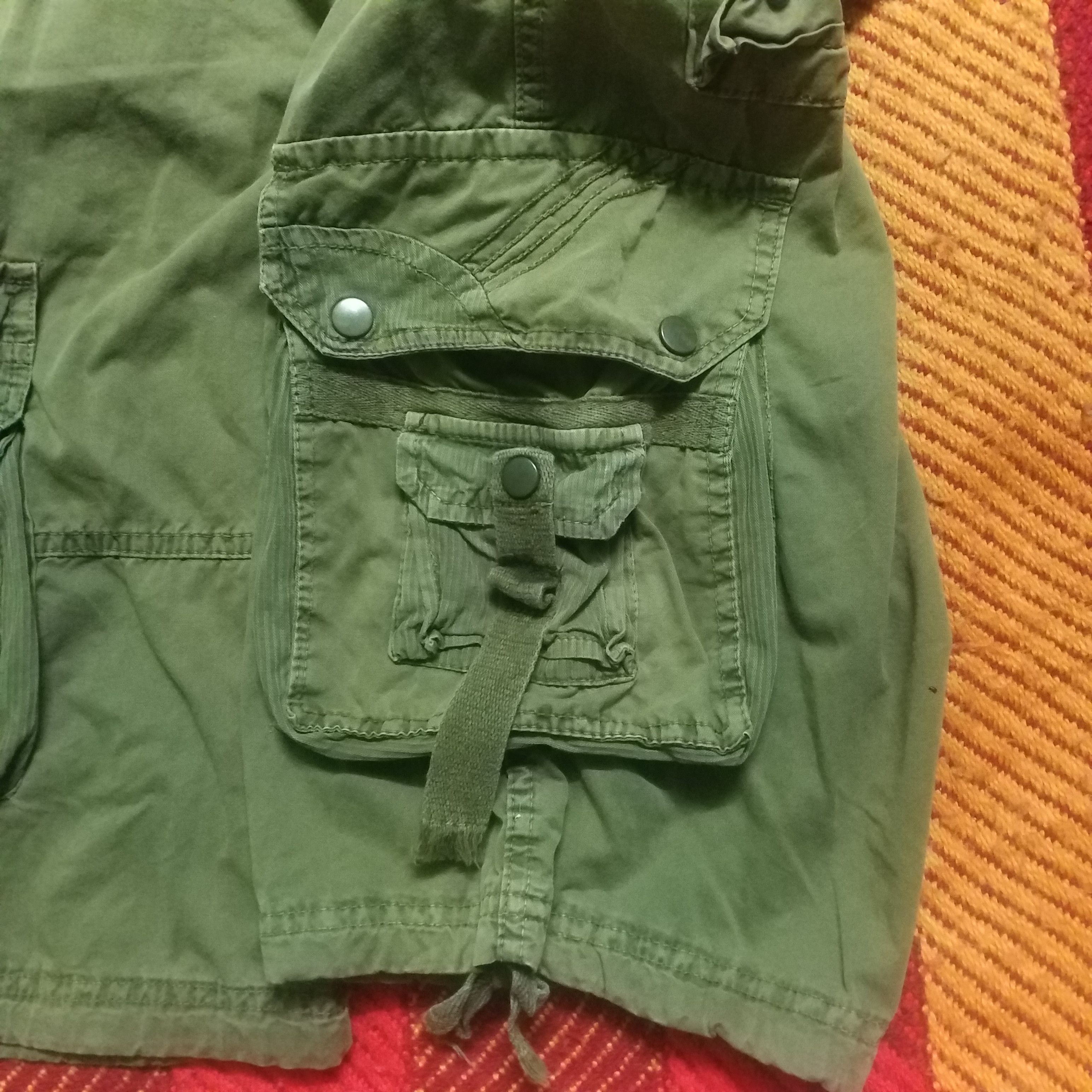 Other SHORT CARGO CRAZY MULTI POCKET MILITARY STYLE Size US 34 / EU 50 - 2 Thumbnail
