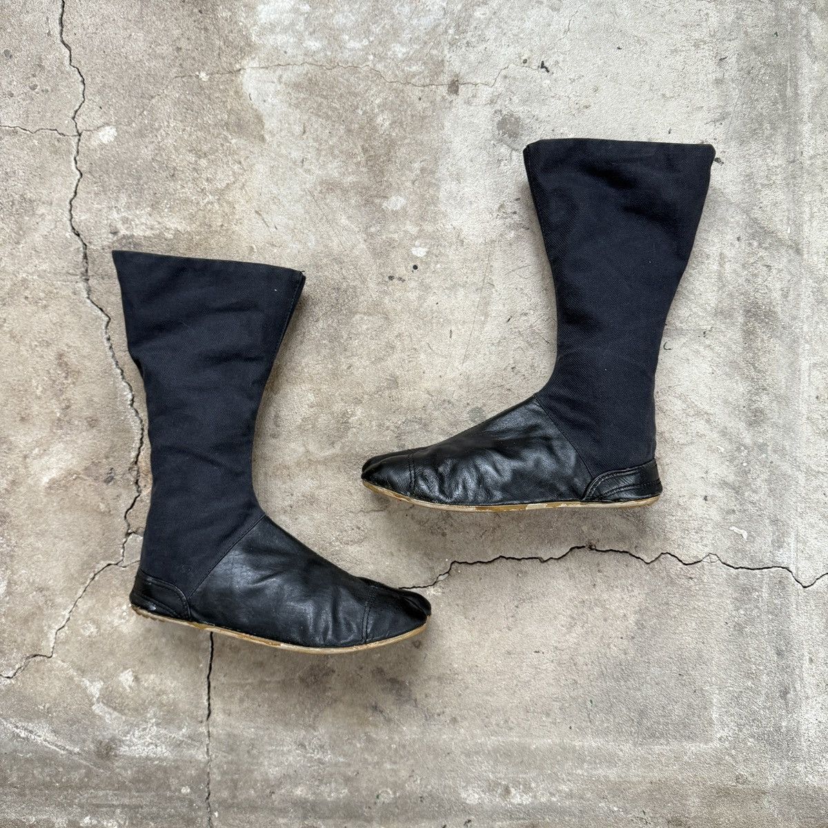 If Six Was Nine Vintage Japanese Tabi Work Boots Size US 7 / EU 40 - 2 Thumbnail