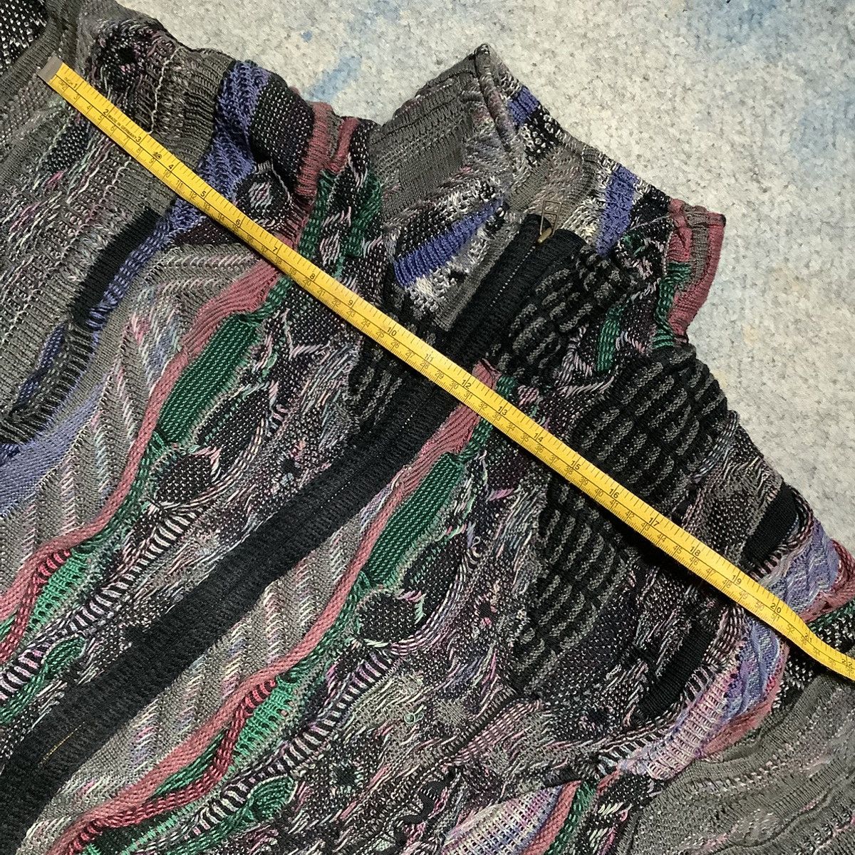Tundra × Tundra Canada Vintage Coogi Tundra Style Knit 3D Archive Zip Sweater Size US S / EU 44-46 / 1 - 13 Thumbnail