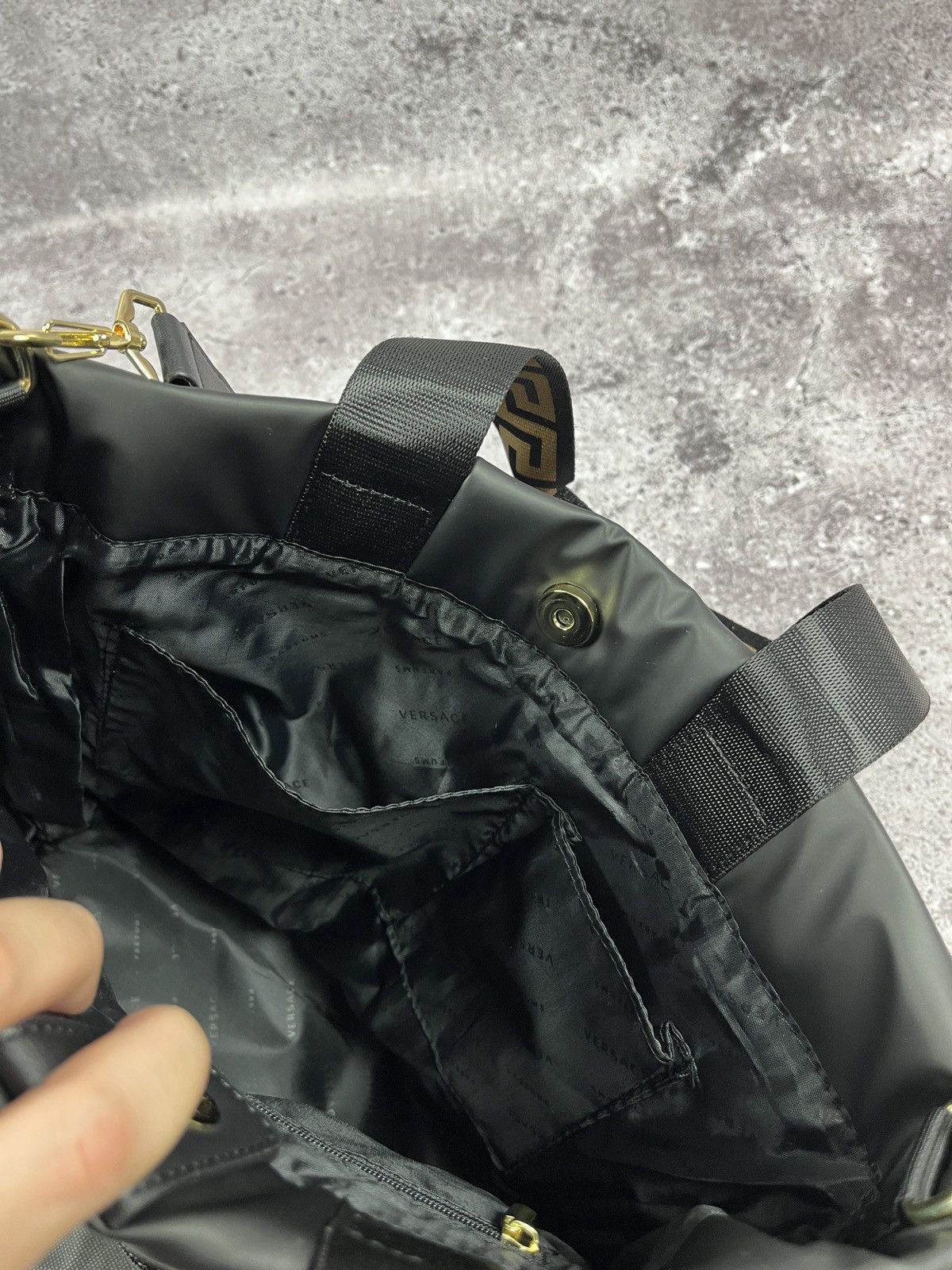 Versace Versace Parfums Shoulder Bag Black Size ONE SIZE - 7 Thumbnail