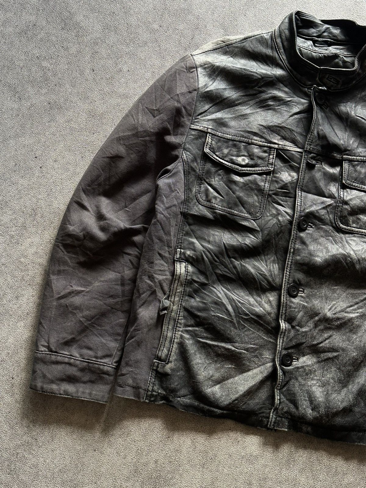 Giorgio Armani 2000s Armani Jeans Leather Mix Canvas Bomber Jacket Size US L / EU 52-54 / 3 - 2 Thumbnail