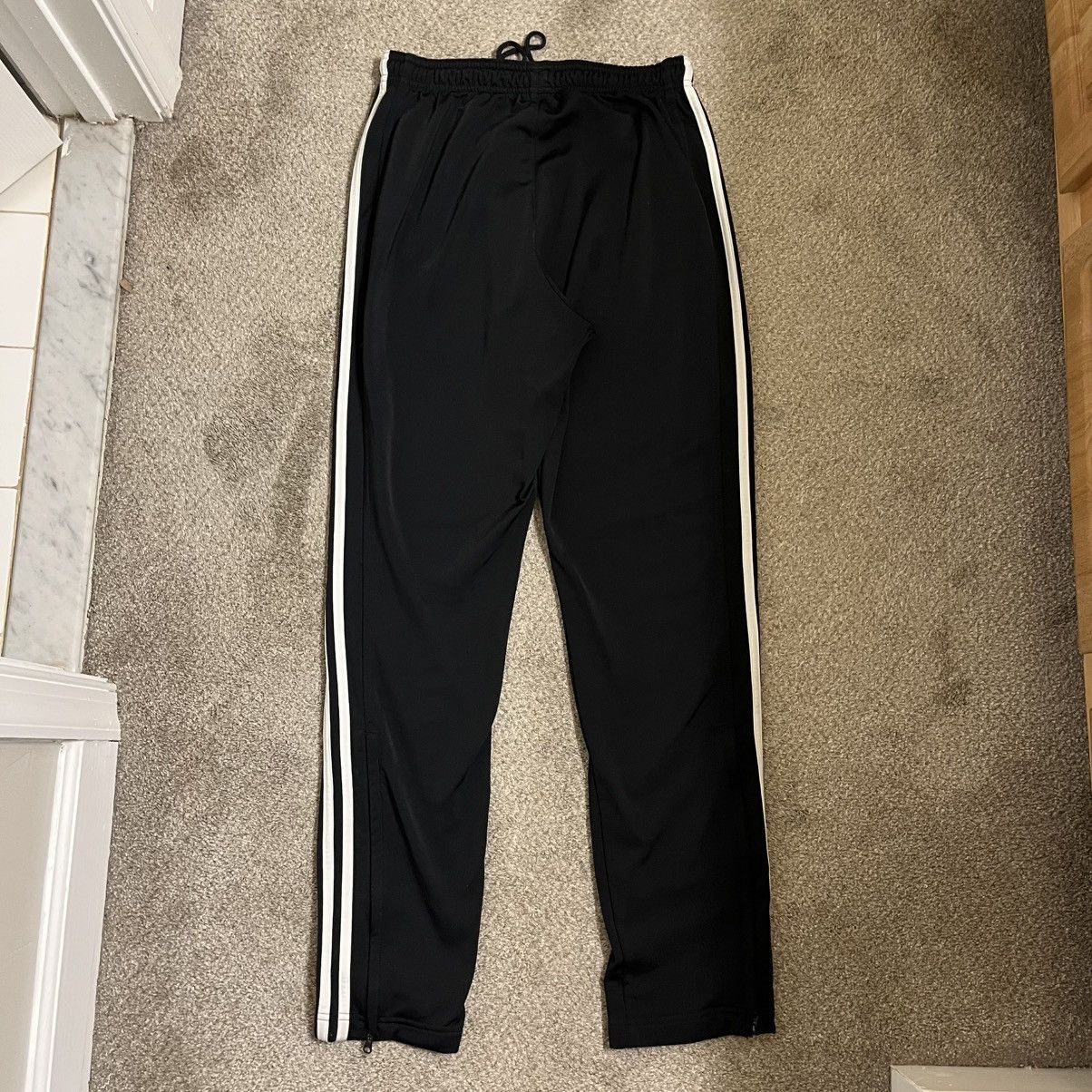 Other Black sweatpants/jogger with white stripes on side Size US 30 / EU 46 - 3 Thumbnail