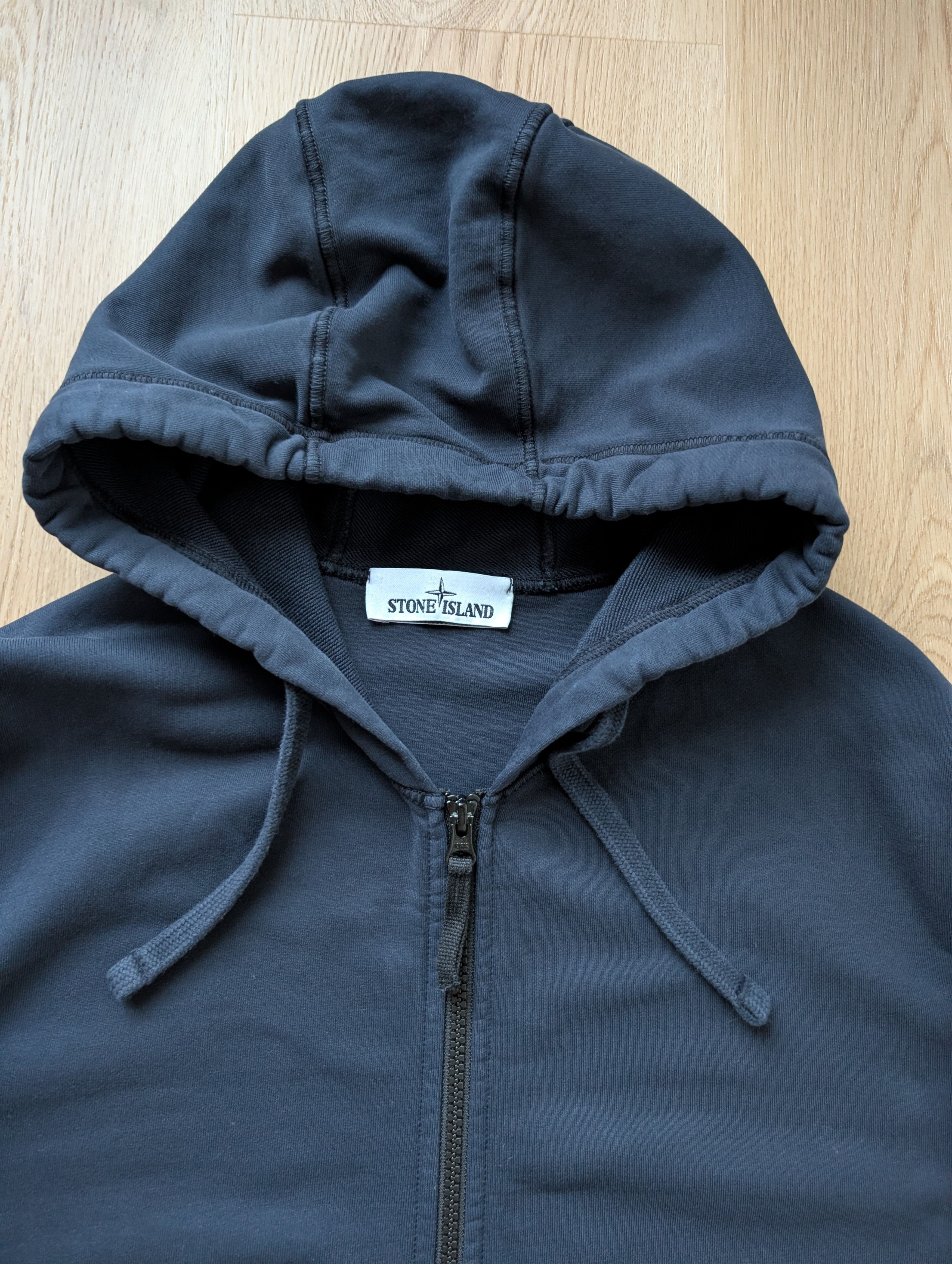Stone Island Authentic Stone Island Full Zip Hoodie Size US XL / EU 56 / 4 - 6 Thumbnail