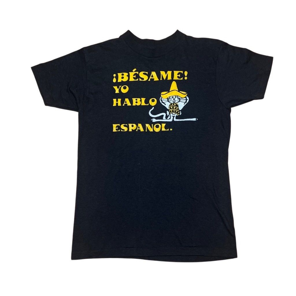 Vintage 70s Kiss Me I Speak Spanish T Shirt Medium Size M / US 6-8 / IT 42-44 - 2 Thumbnail