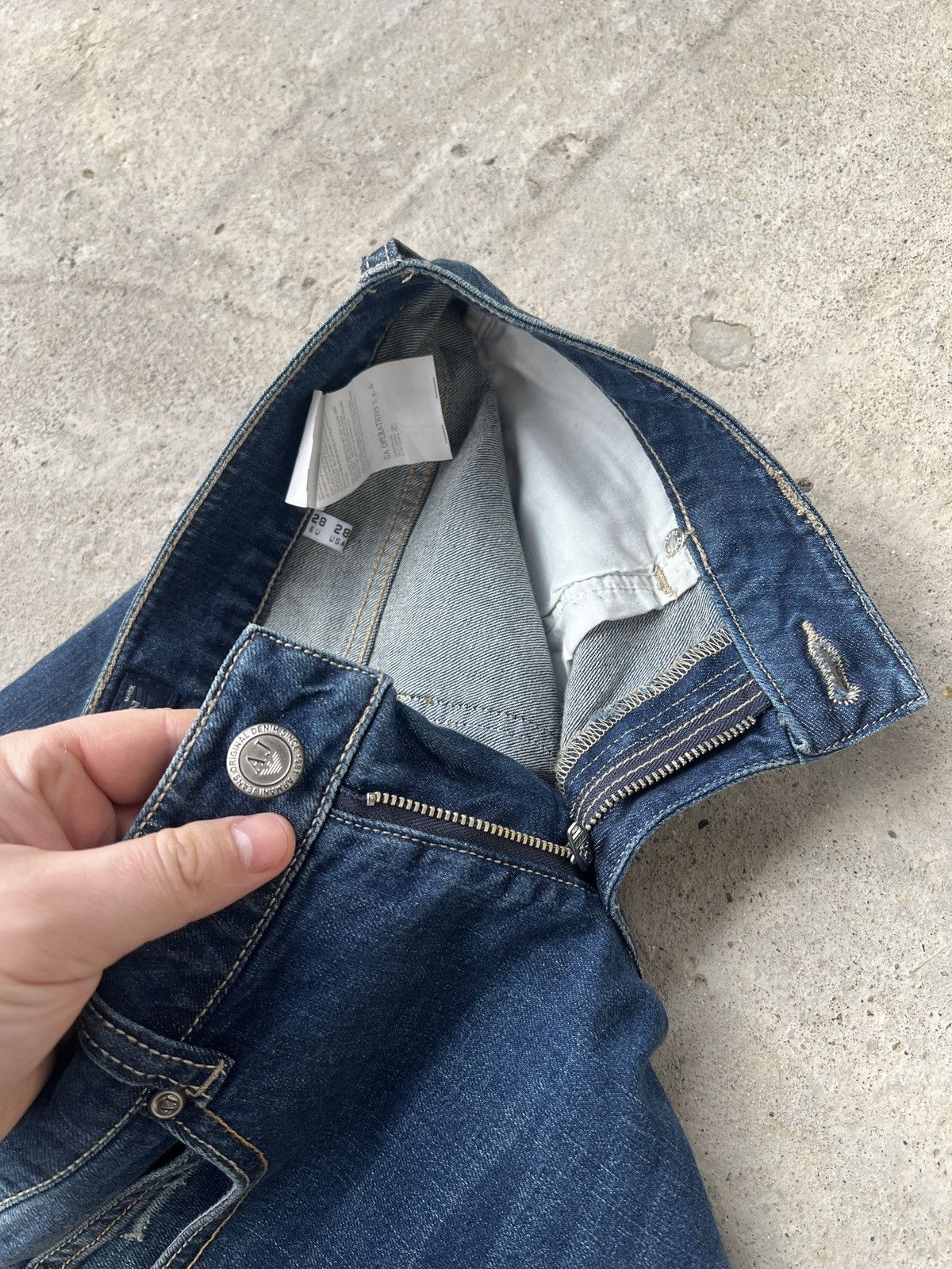 Armani Armani Jeans Size 28" / US 6 / IT 42 - 4 Thumbnail