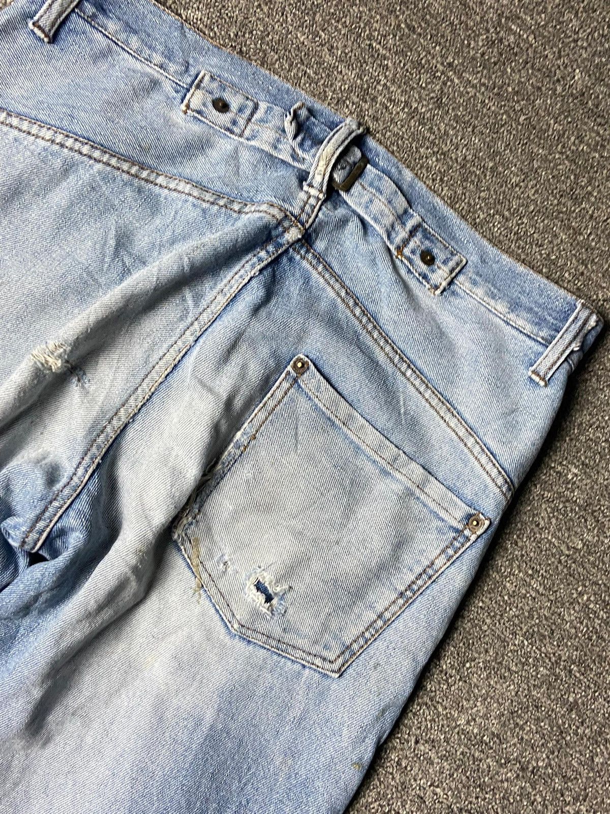 In The Attic In The Attic Distressed Denim Ripped Jeans (162) Size US 33 - 2 Thumbnail