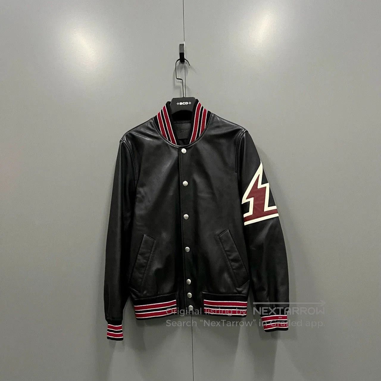 Givenchy givenchy striped logo varsity jacket 48 size. Size US L / EU 52-54 / 3 - 1 Thumbnail