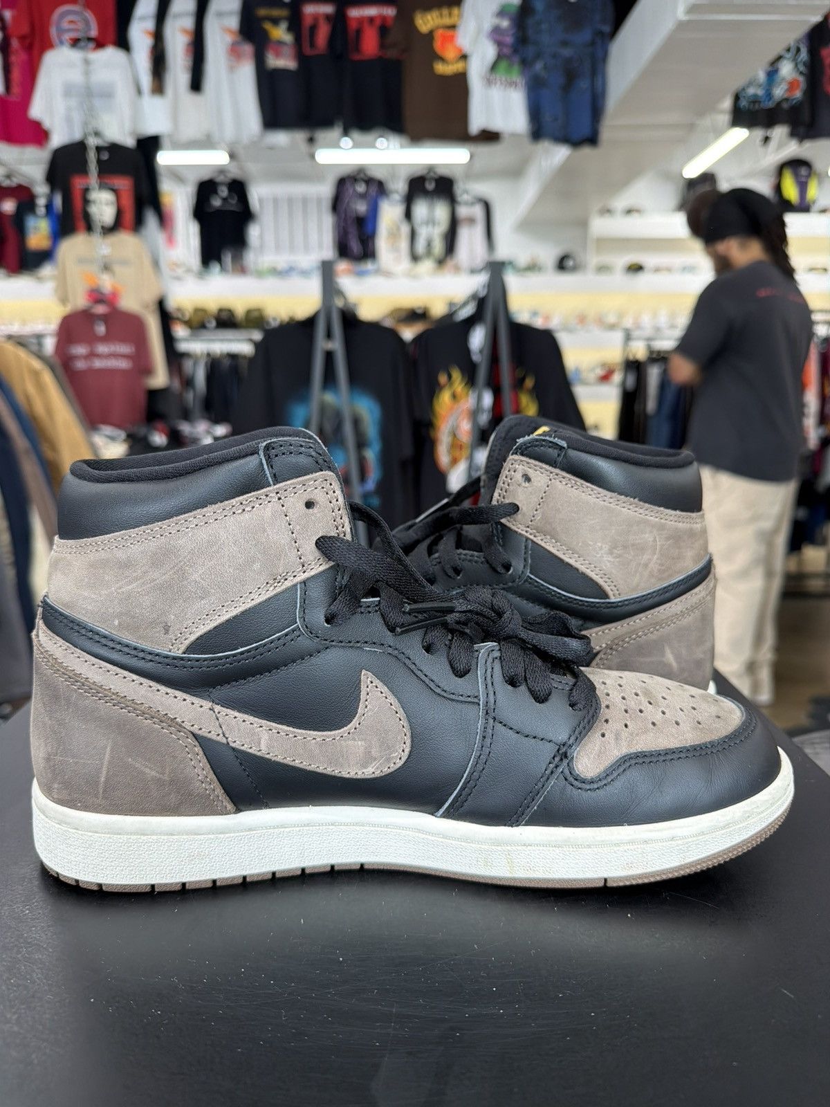 Jordan Brand Air Jordan 1 Palomino Size 9 (2023) Size US 9 / EU 42 - 3 Thumbnail