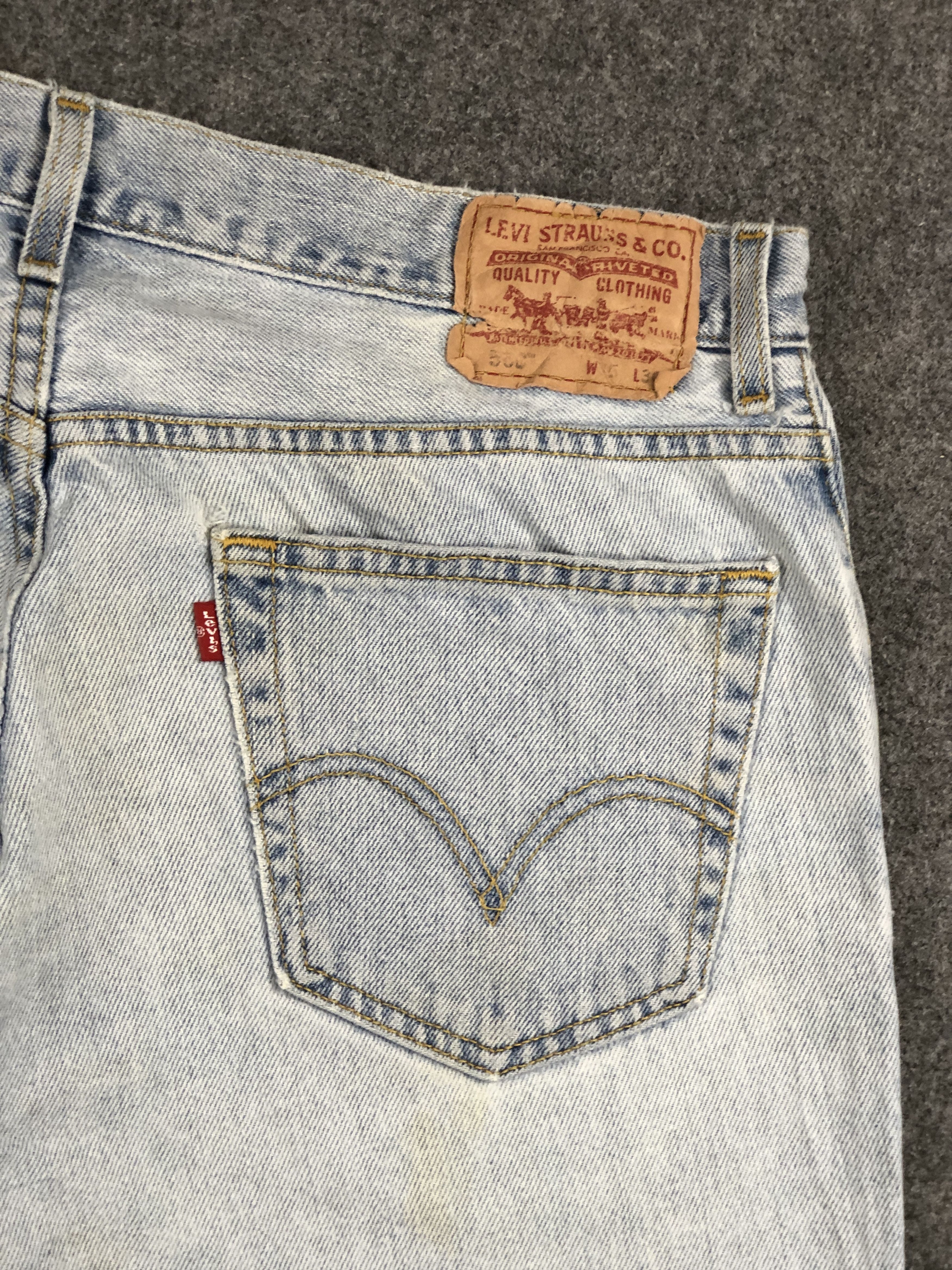 Levi's × Vintage Vintage Levis 560 Comfort Fit Light Washed Jeans DP2265 Size US 34 / EU 50 - 14 Thumbnail
