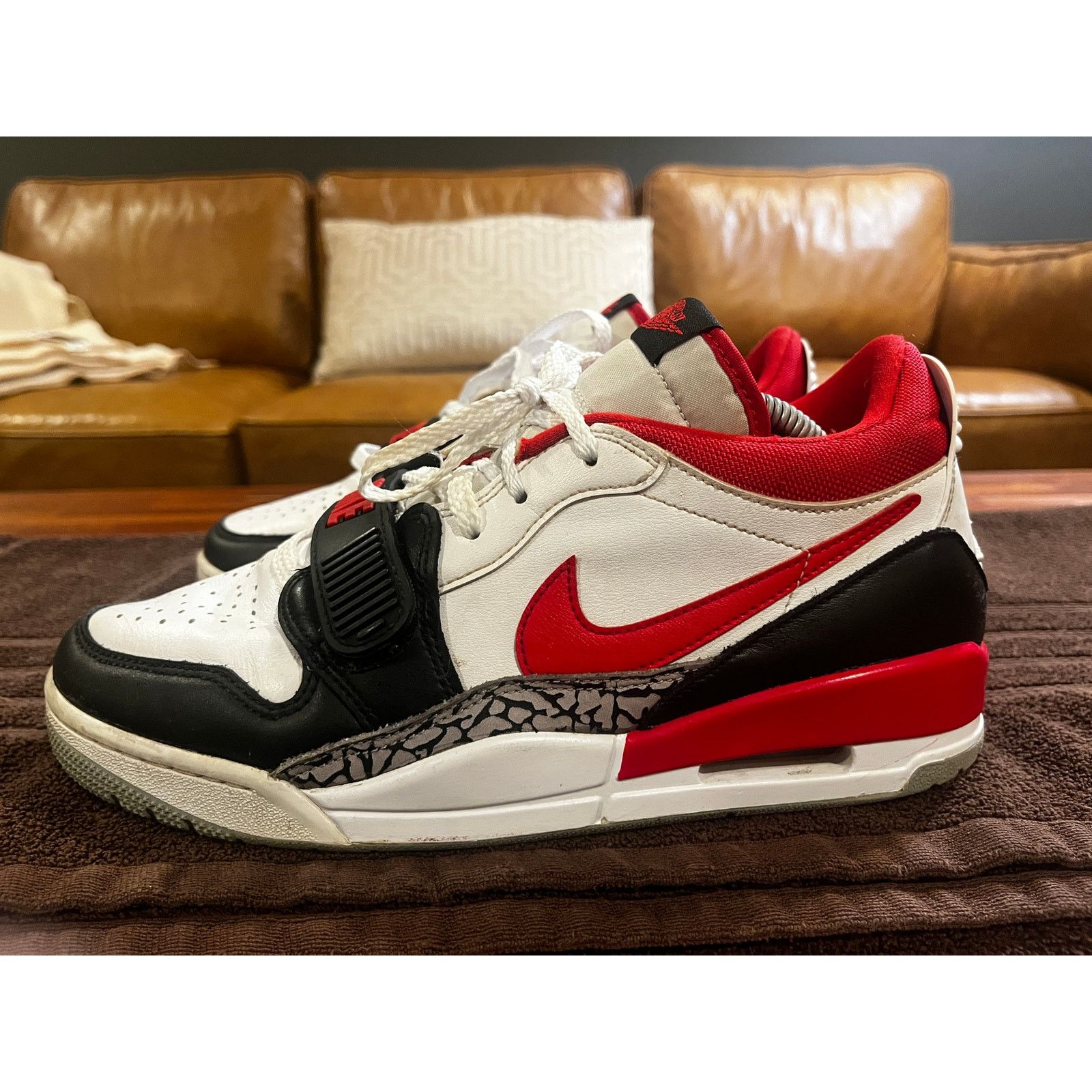 Nike Nike Air Jordan Legacy 312 Low Sneakers Fire Red Men's 8.5 Size US 8.5 / EU 41-42 - 4 Thumbnail