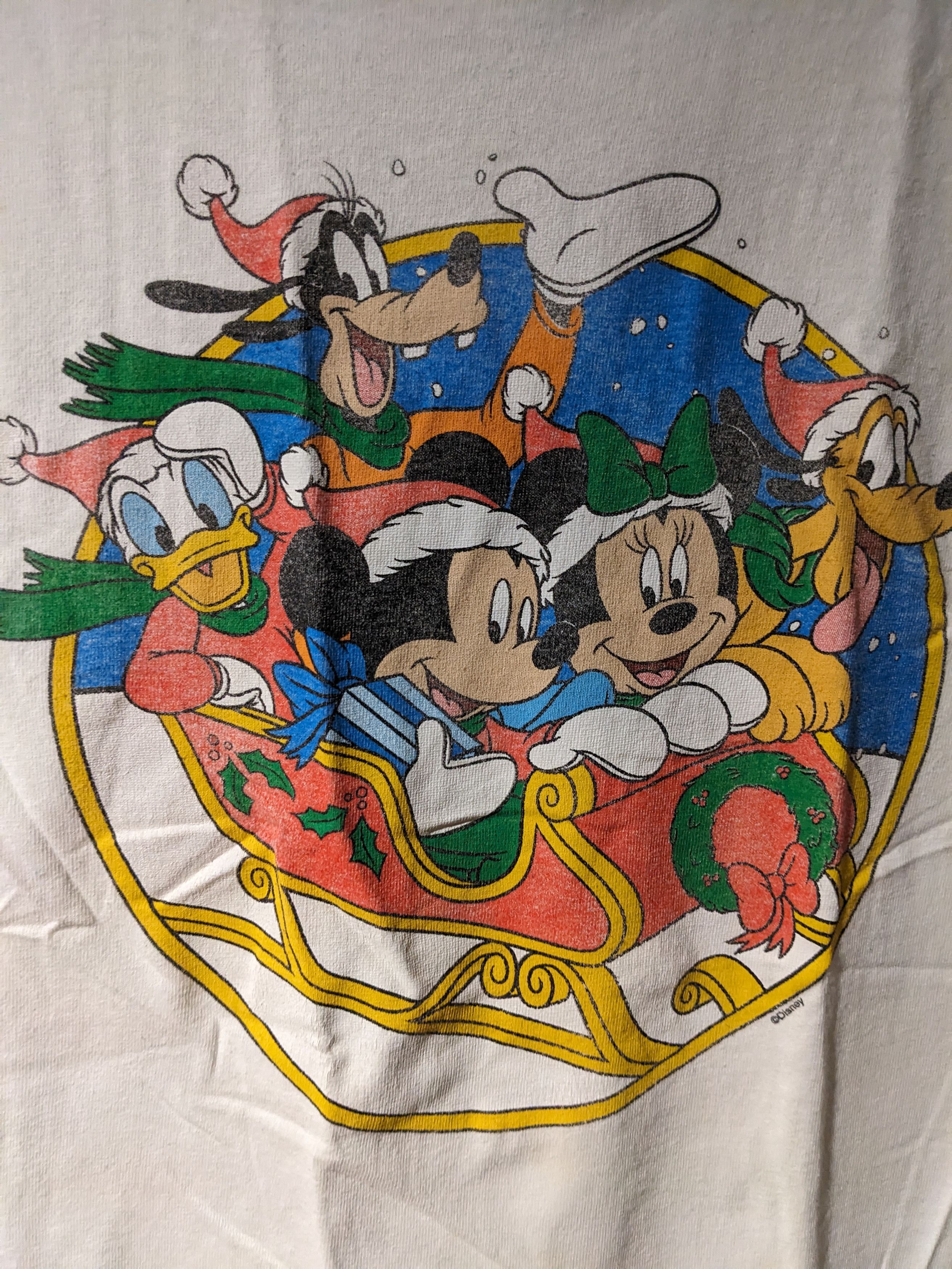 Disney × Vintage Vintage 2010's Disney World Christmas Friends Small T-Shirt Size US S / EU 44-46 / 1 - 2 Thumbnail