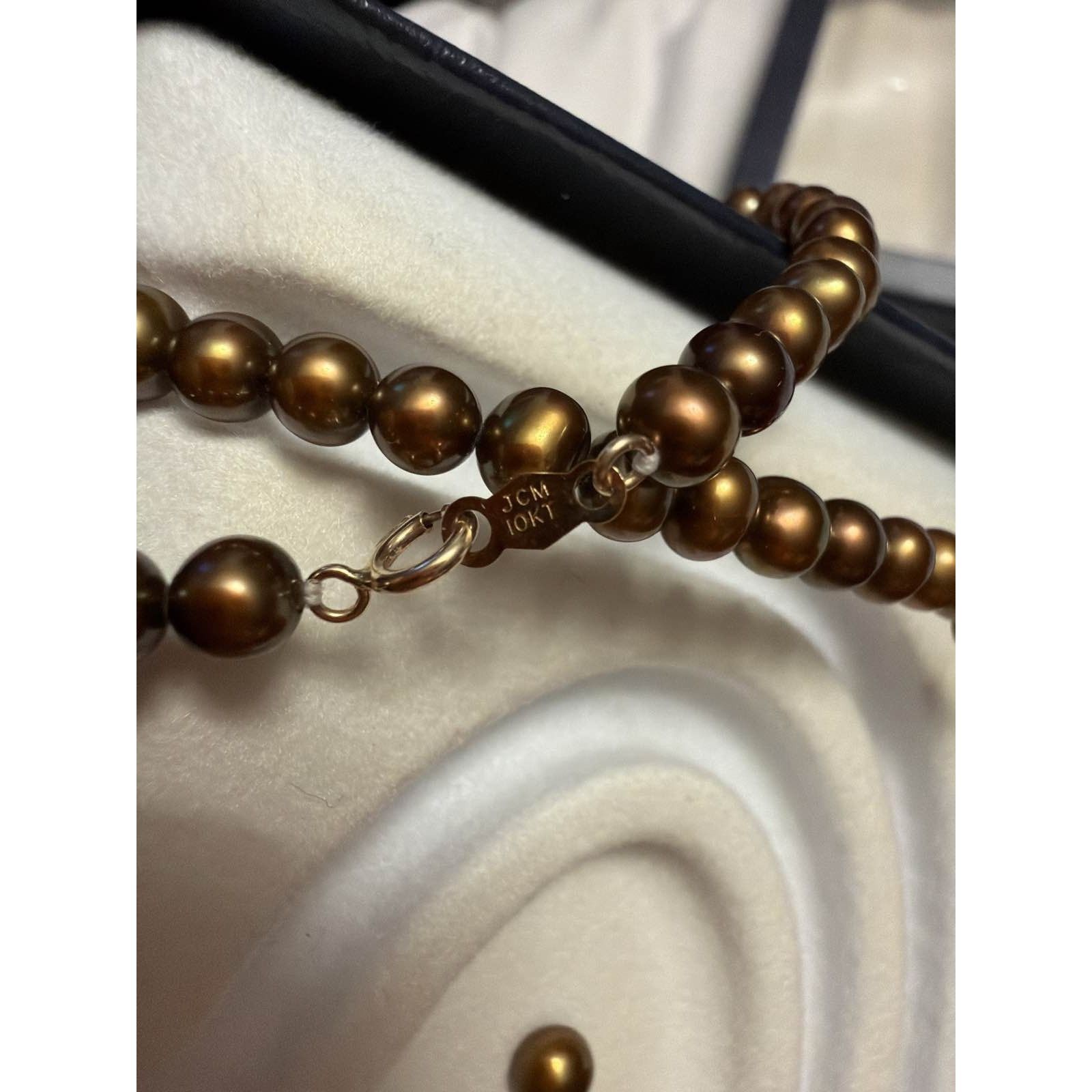 The Unbranded Brand Cultured Chocolate Pearl Necklace Bracelet Earring 10KT Gold Size ONE SIZE - 3 Thumbnail