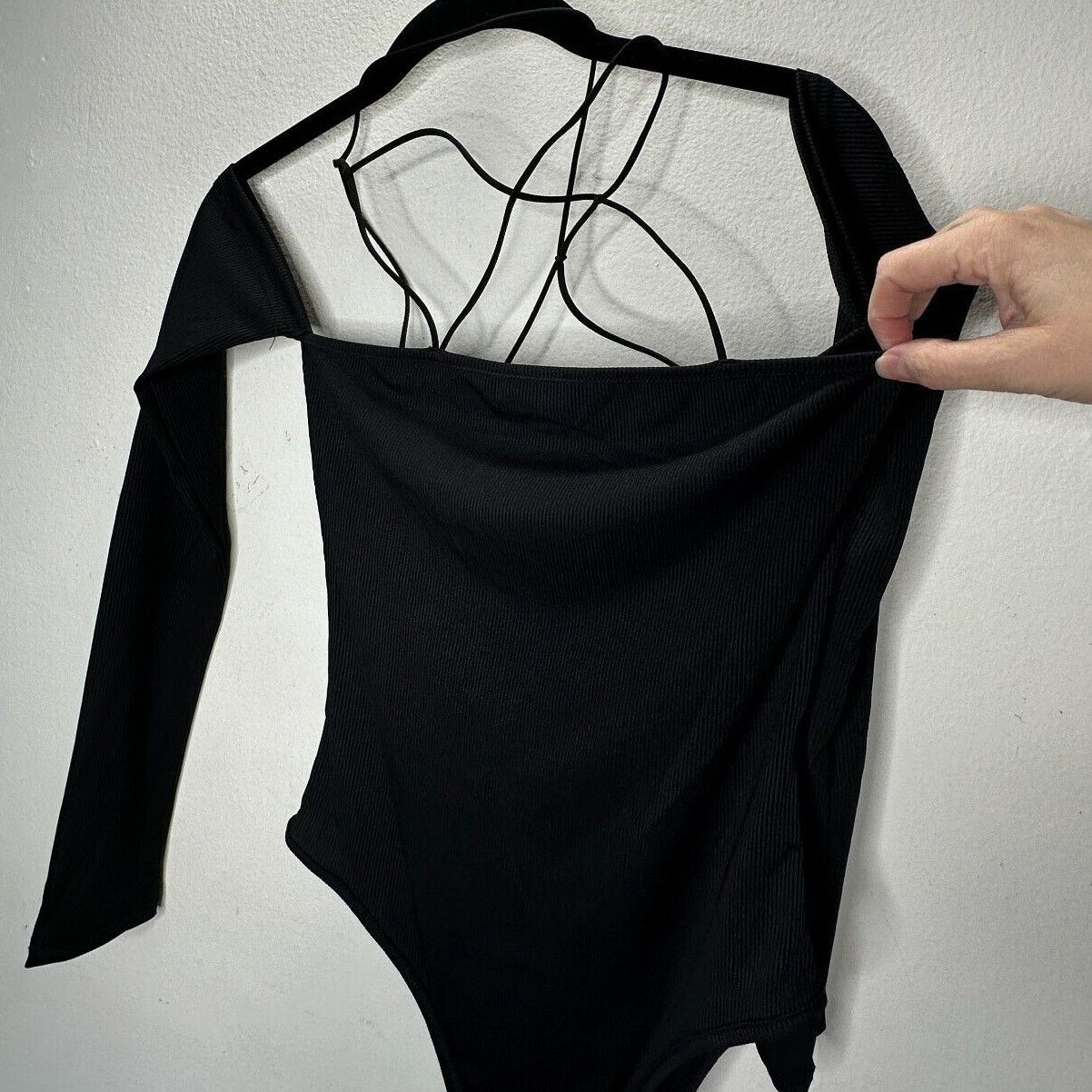 Other Black Bandeau Style Attached Arm Sleeve Cross Back Bodysuit Size M / US 6-8 / IT 42-44 - 4 Thumbnail