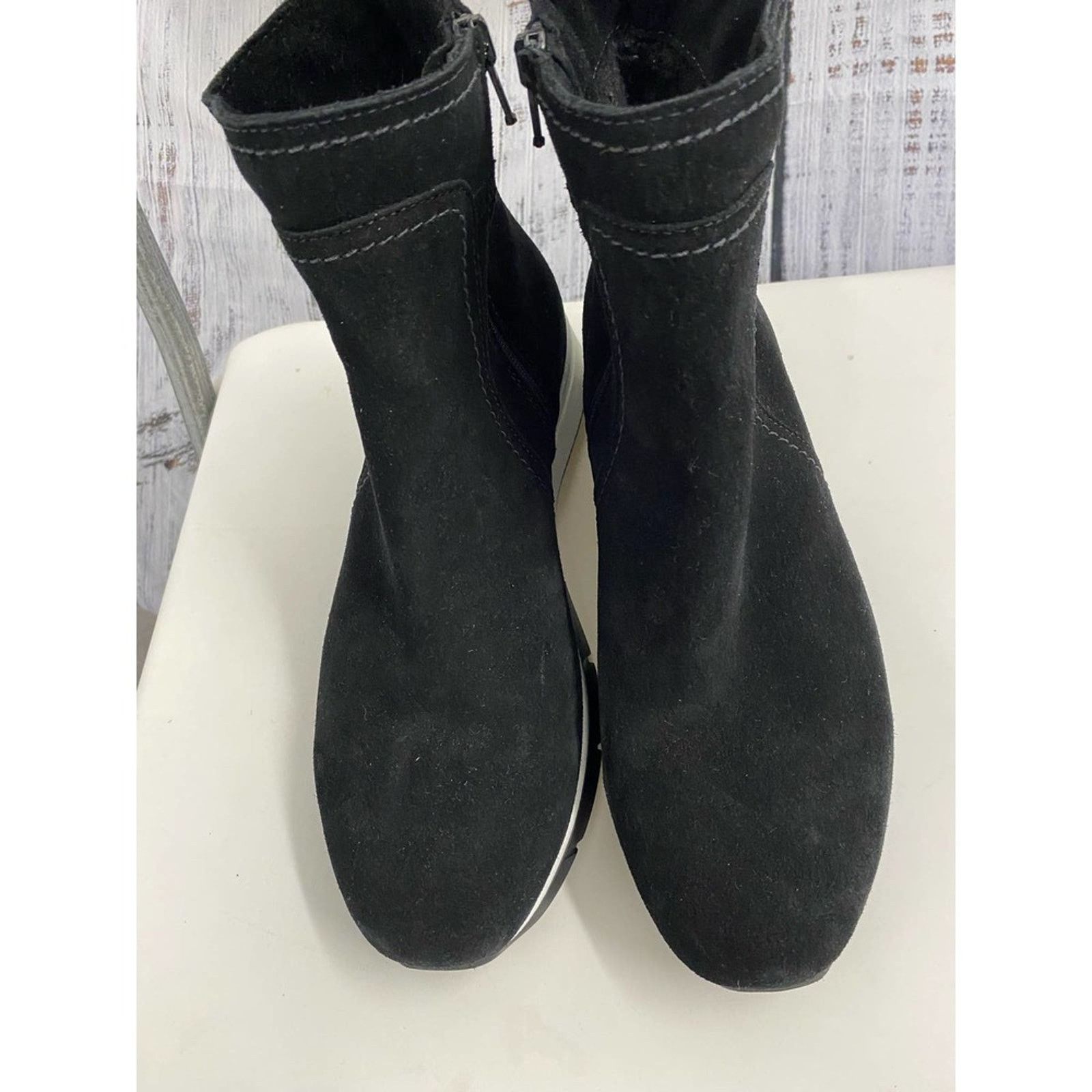 Other La Canadienne Nikola Suede Sneaker Booties Black 8 M Size US 8 / IT 38 - 9 Thumbnail