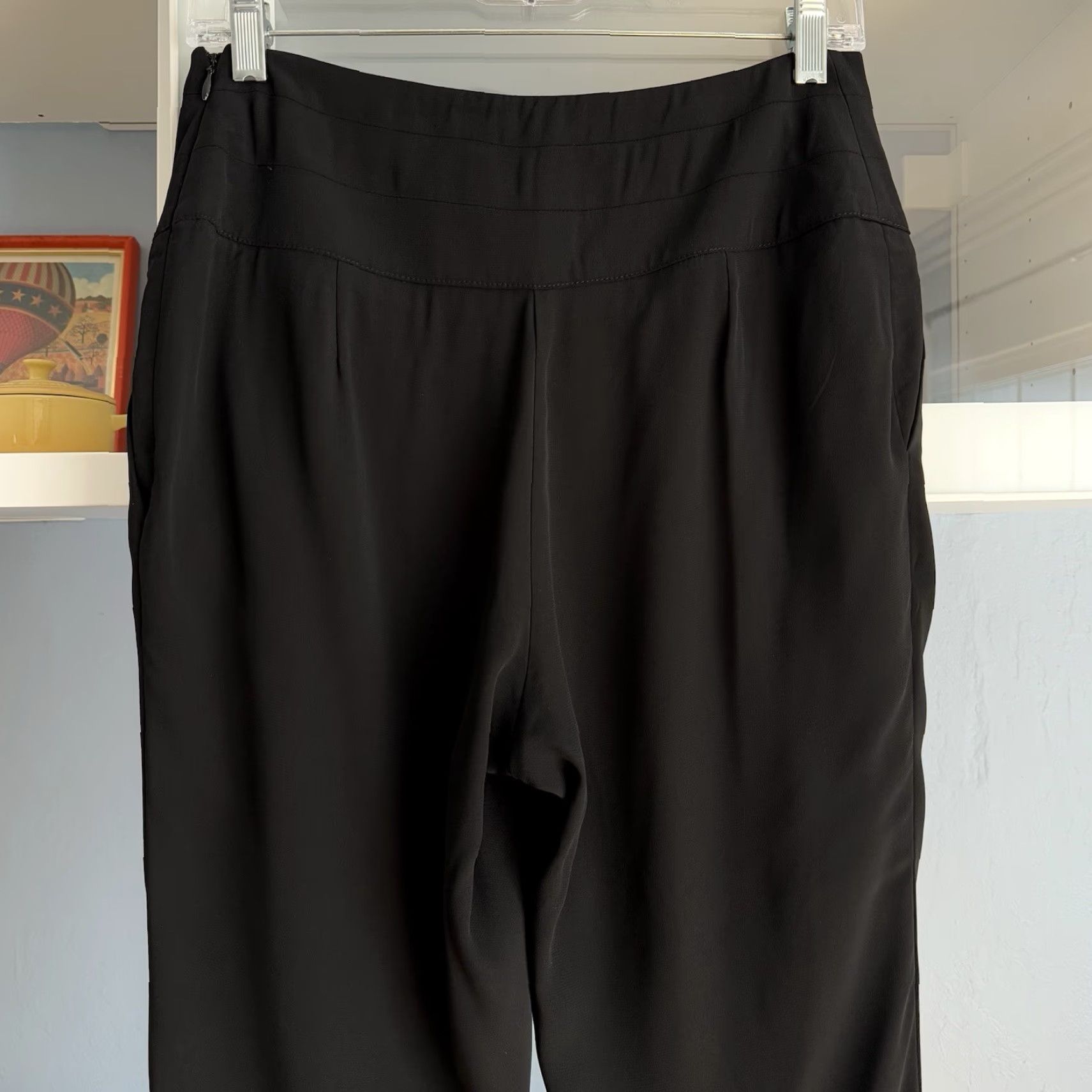 Reiss Reiss Pants Tapered Black Pleated Drape Wrap Zipper Side Pockets Dress Pants Womens 4 Regular Viscose Acetate Size 27" / US 4 / IT 40 - 4 Thumbnail
